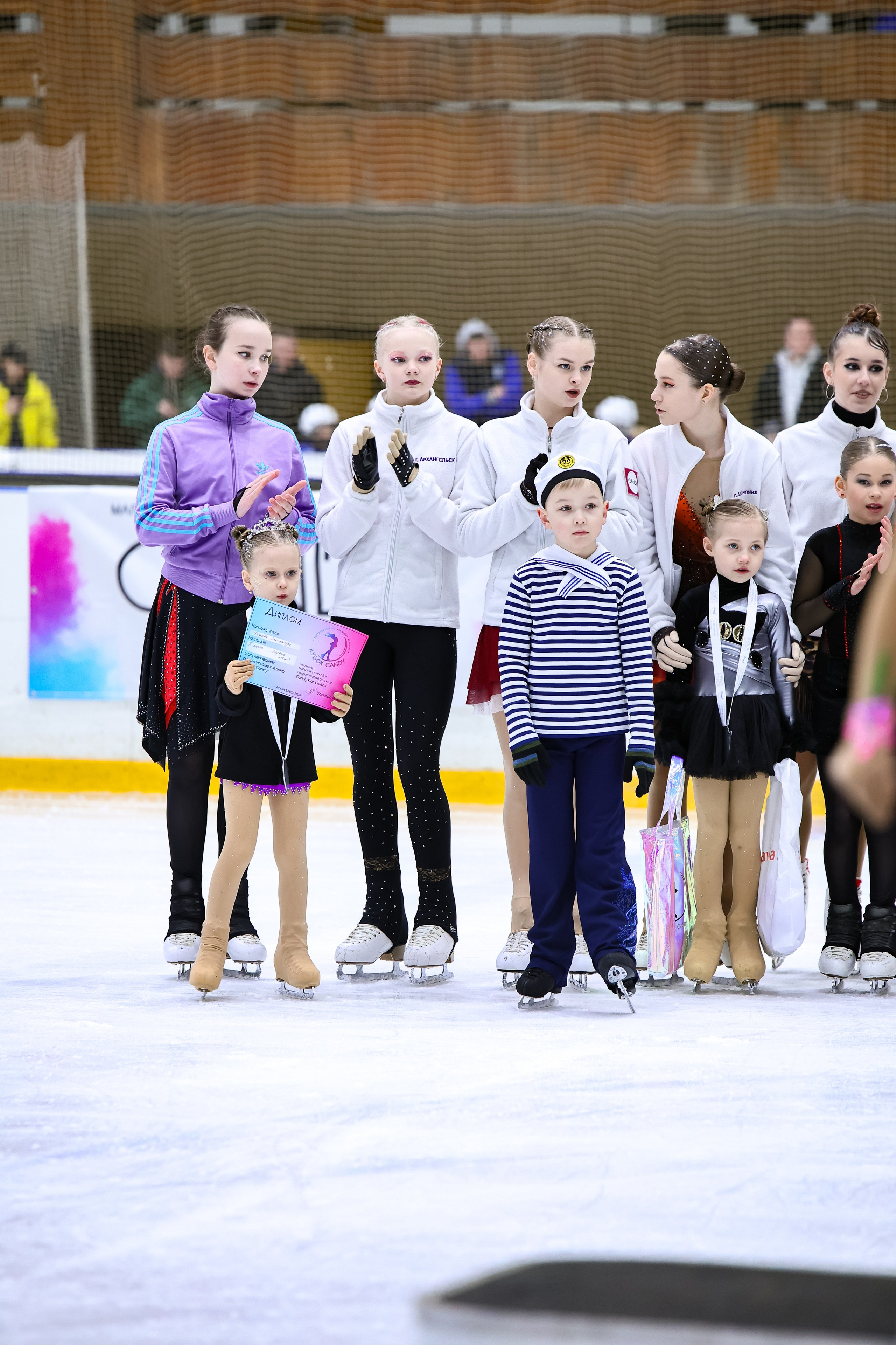 КУБОК CANDY 2025 В АРХАНГЕЛЬСКЕ НАГРАЖДЕНИЕ. ФК Фотограф в Санкт-Петербурге Наталья Понарина