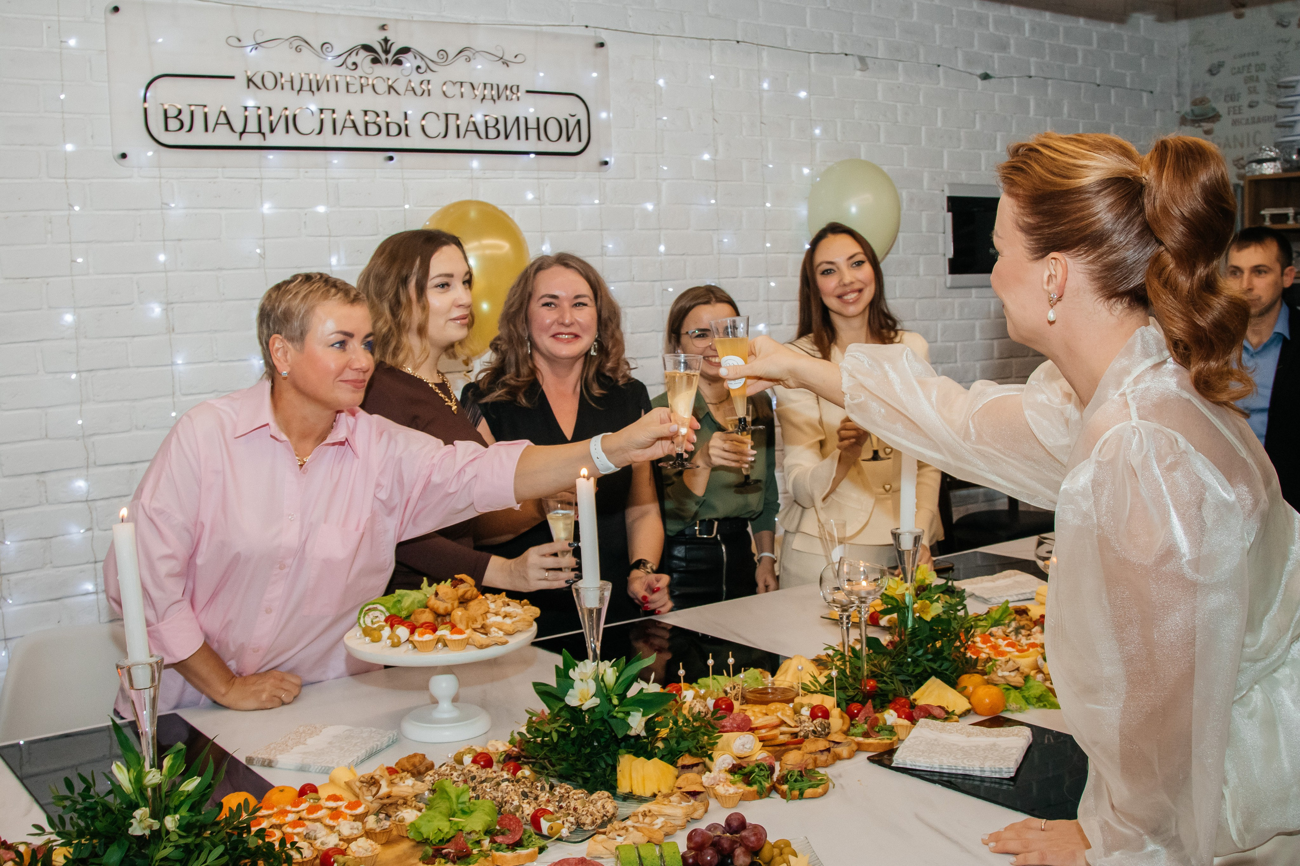 Открытие кондитерской студии Владиславы Славиной Нижневартовск. Свадебный и семейный фотограф в Нижневартовске Татьяна Мартынова