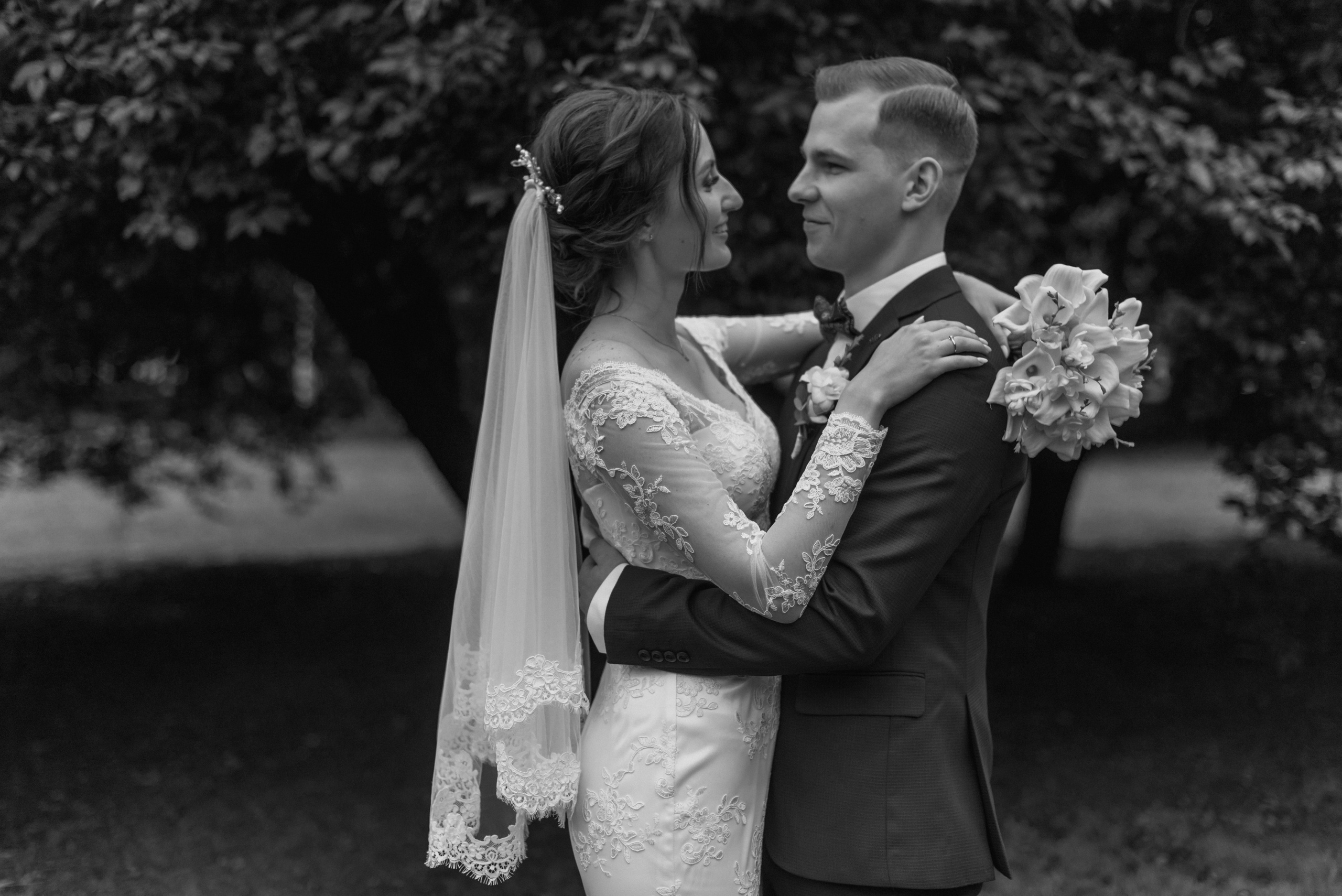 Hochzeitsreportage in Deutschland – Liebevolle Momente & echte Gefühle. Hochzeitsfotografin Leipzig Dresden