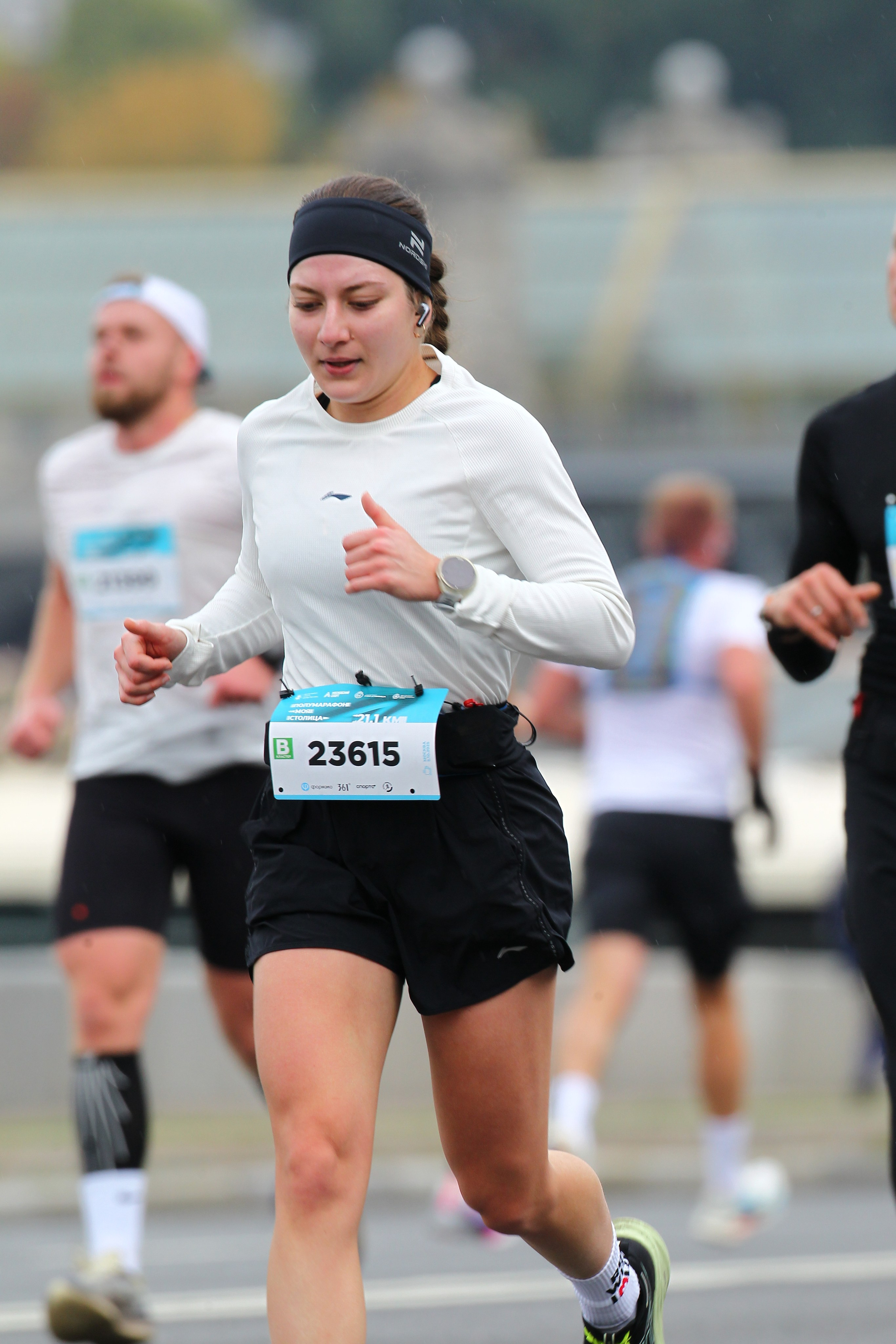 Московский полумарафон Сентябрь 2025. Портретный фотограф в Москве Павел Горчаков