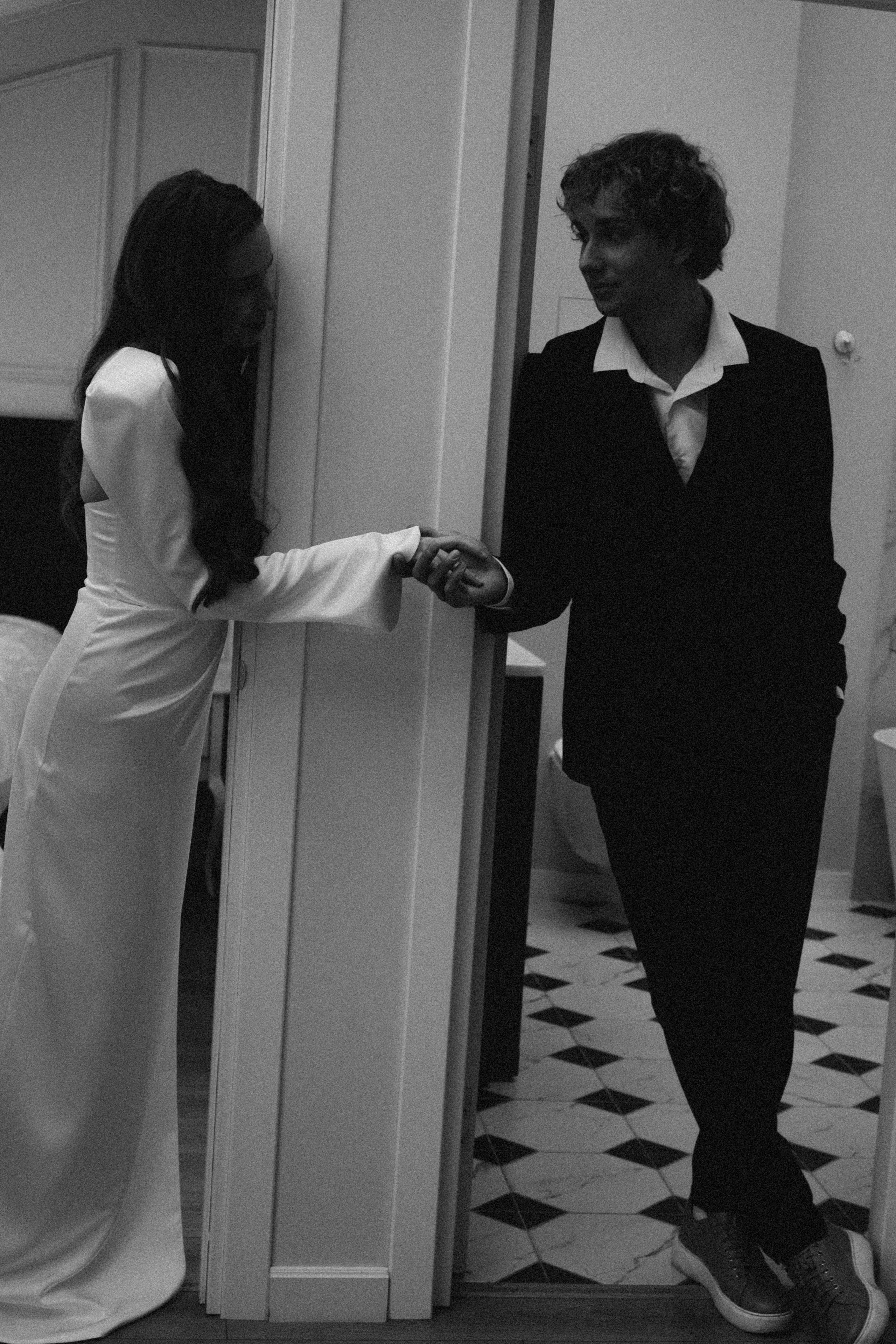 СВАДЕБНАЯ СЬЕМКА В ОТЕЛЕ. СБОРЫ ЖЕНИХА И НЕВЕСТЫ И ТАКЖЕ ТОР И ПОДГОТОВКА К ПРОГУЛКЕ. Профессиональный фотограф, Санкт-Петербург — Виктория Богомолова