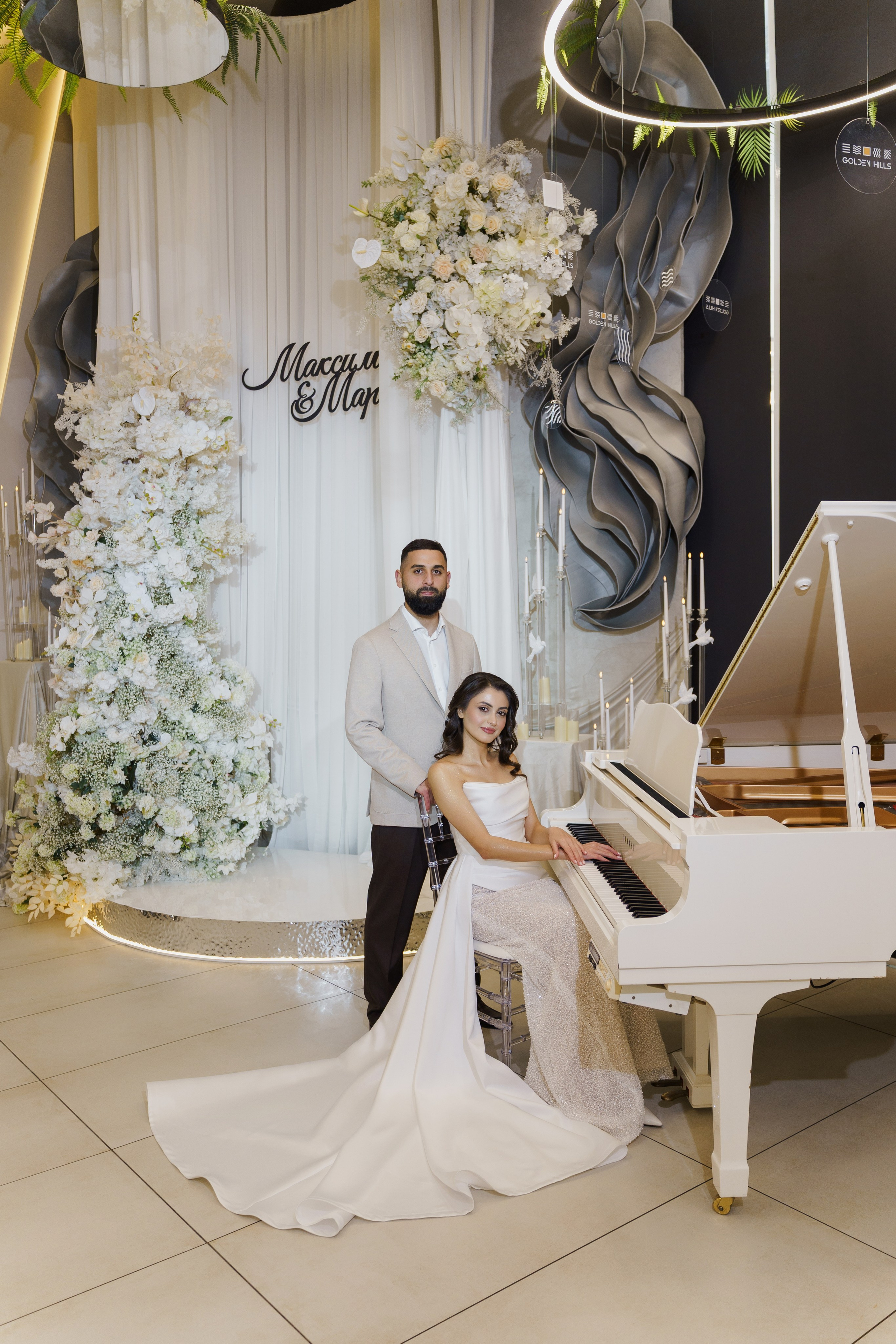 Красивое обручение на берегу чёрного моря в Лермонтово от ТВИНС СТУДИО. ТВИНС СТУДИО — лучшие свадебные фотографы и видеографы в Краснодаре