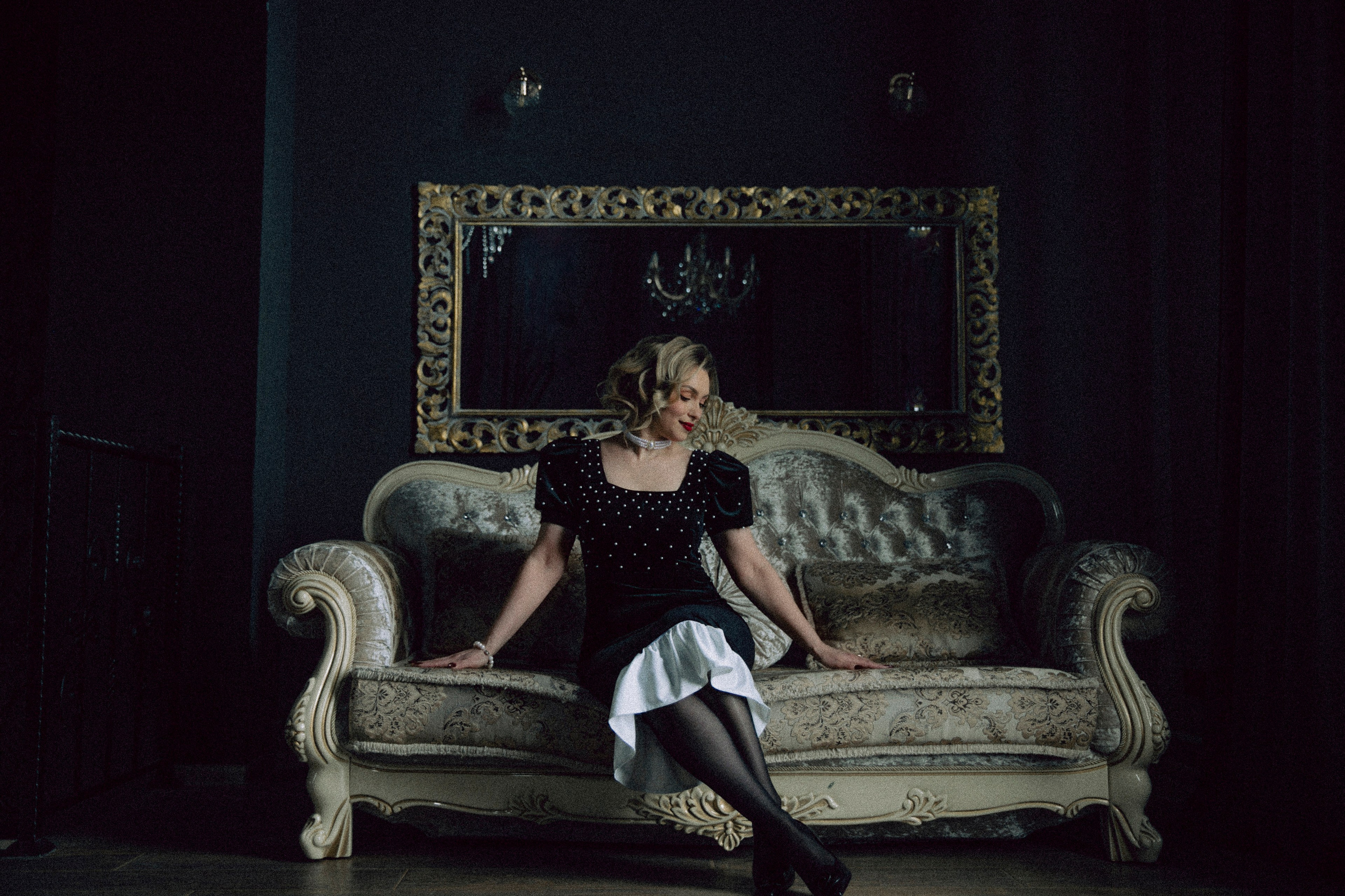 Марина. Ноты Грейс Келли. Евгения Мусатова — женский фотограф. Работаю в республике Удмуртия. Выезжаю на съемки в другие города