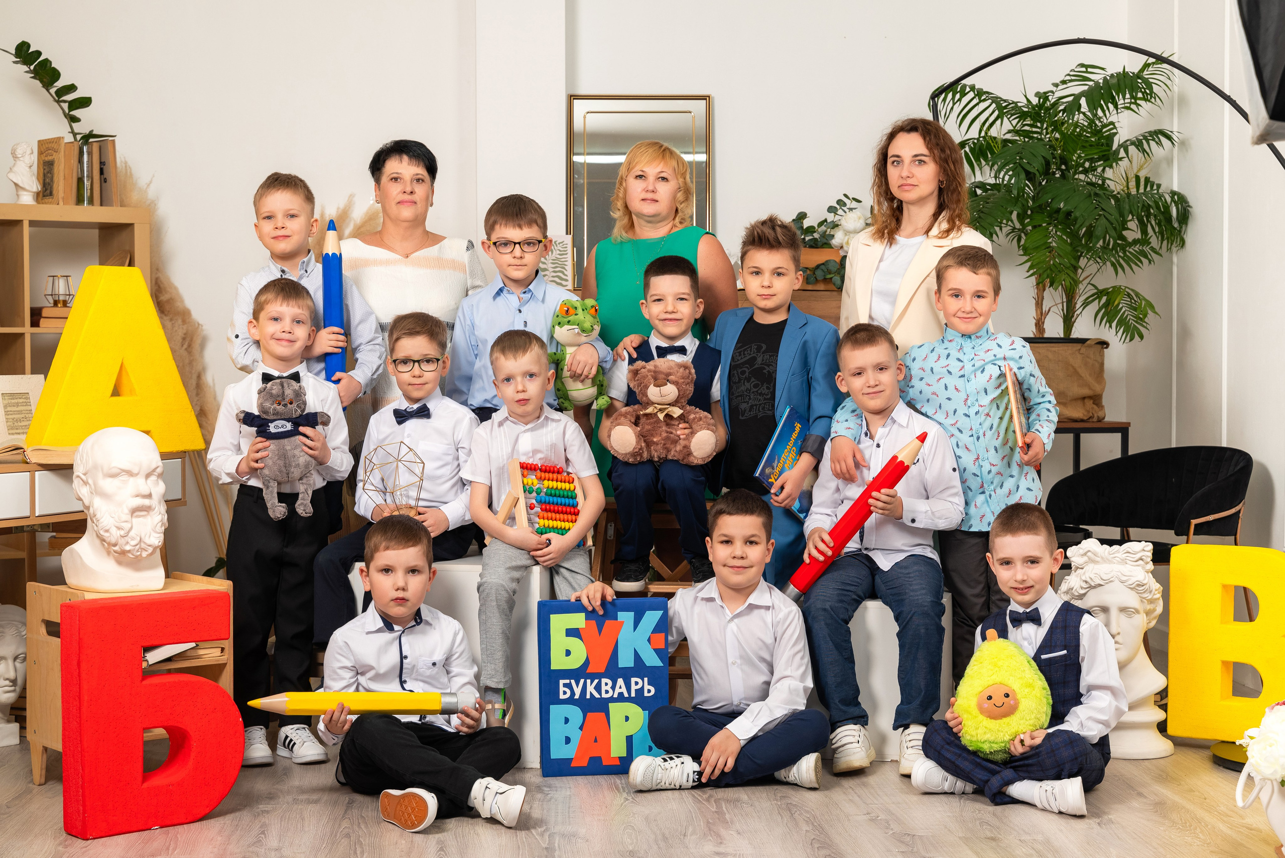 Выпускные альбомы в городе Саров