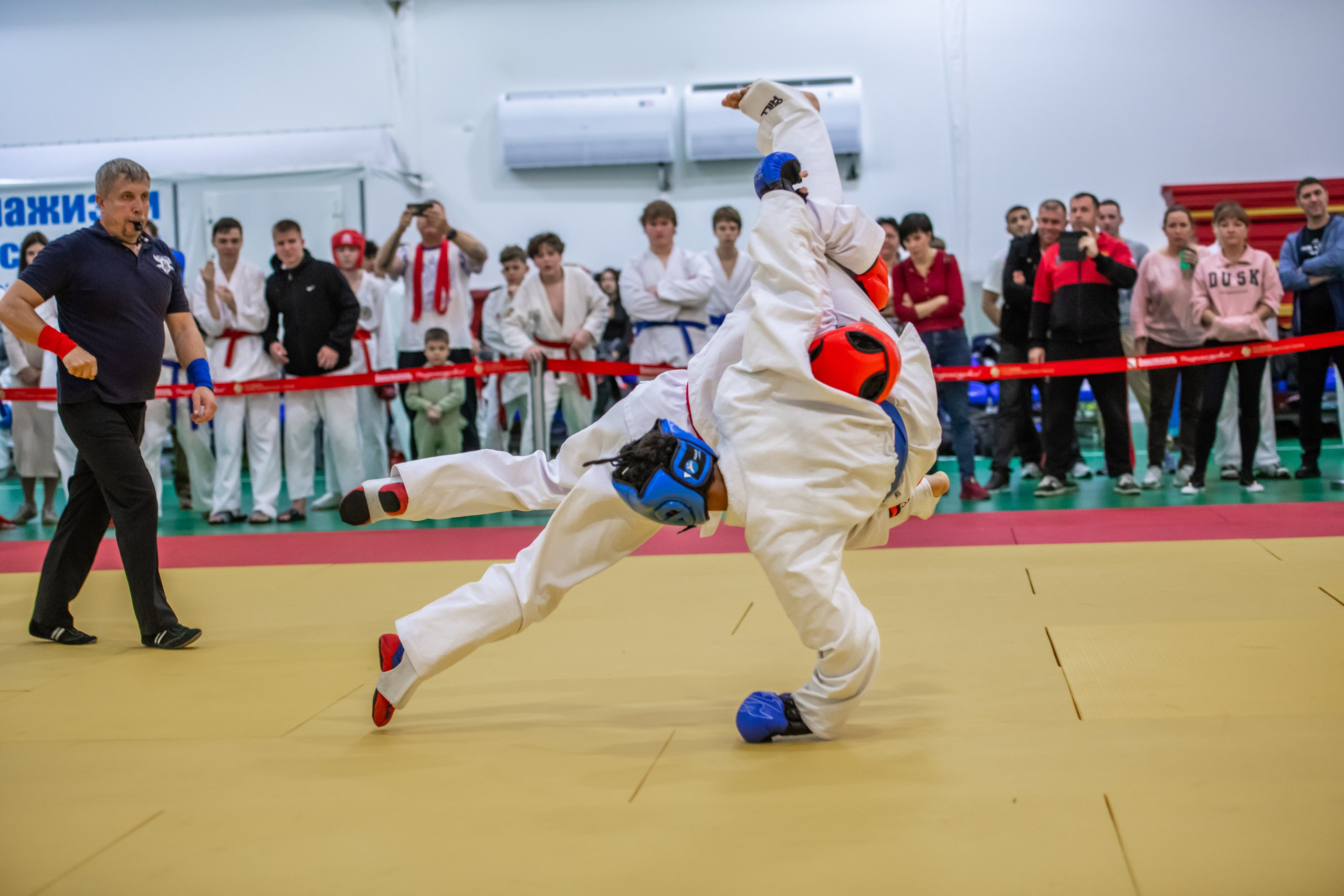 Рукопашный бой. Денис Садовый фотограф Севастополь. Фотографирую спорт, корпоративы, праздники, а также индивидуальные и семейные фотосессии