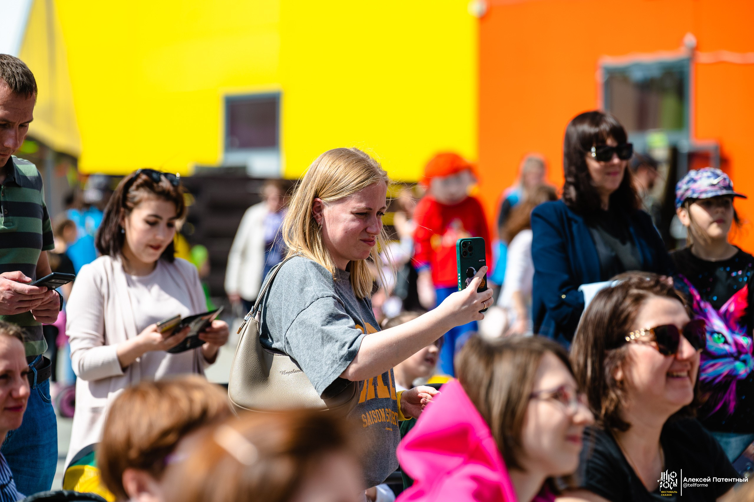 Фестиваль сказок Дикоросы. Екатеринбург. Май 2024. Репортажный и концертный фотограф Алексей Патентный в Екатеринбурге