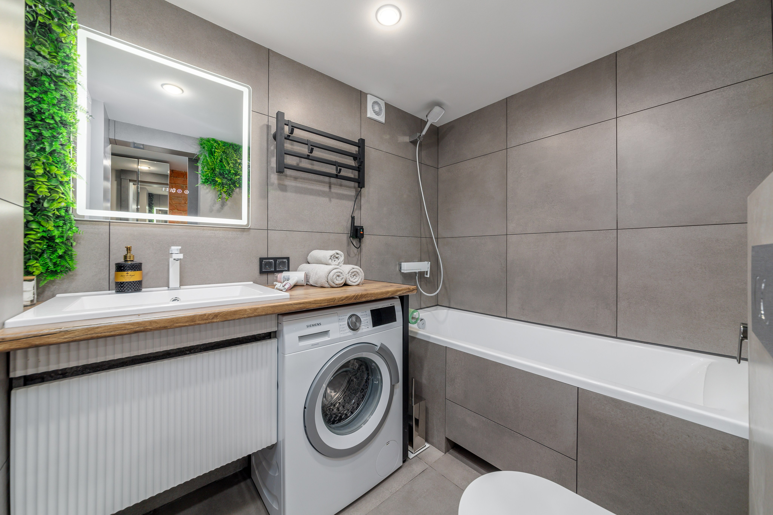 Двухэтажная студия, Коломенская ул