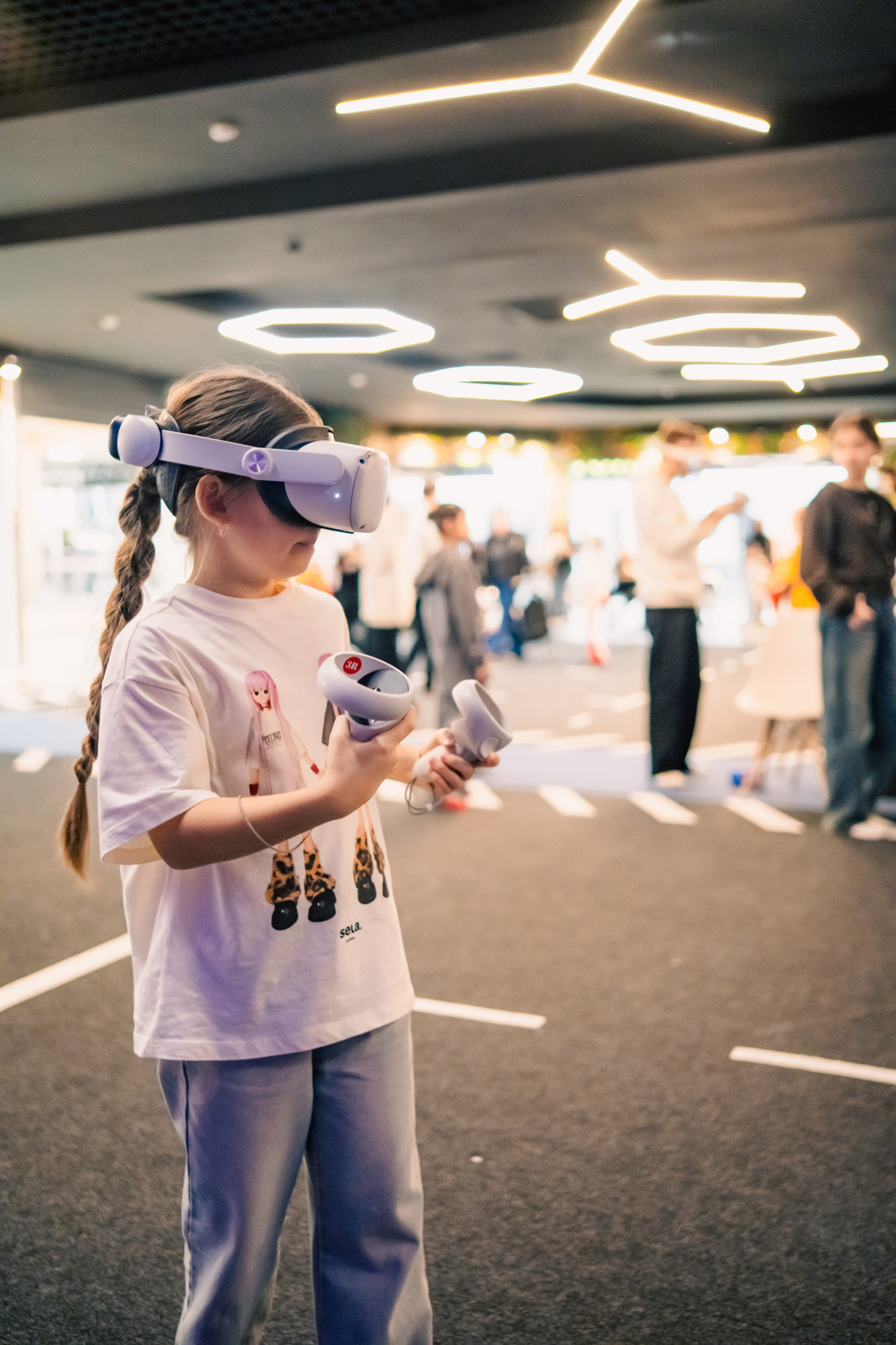 VR April-May. Felixtones