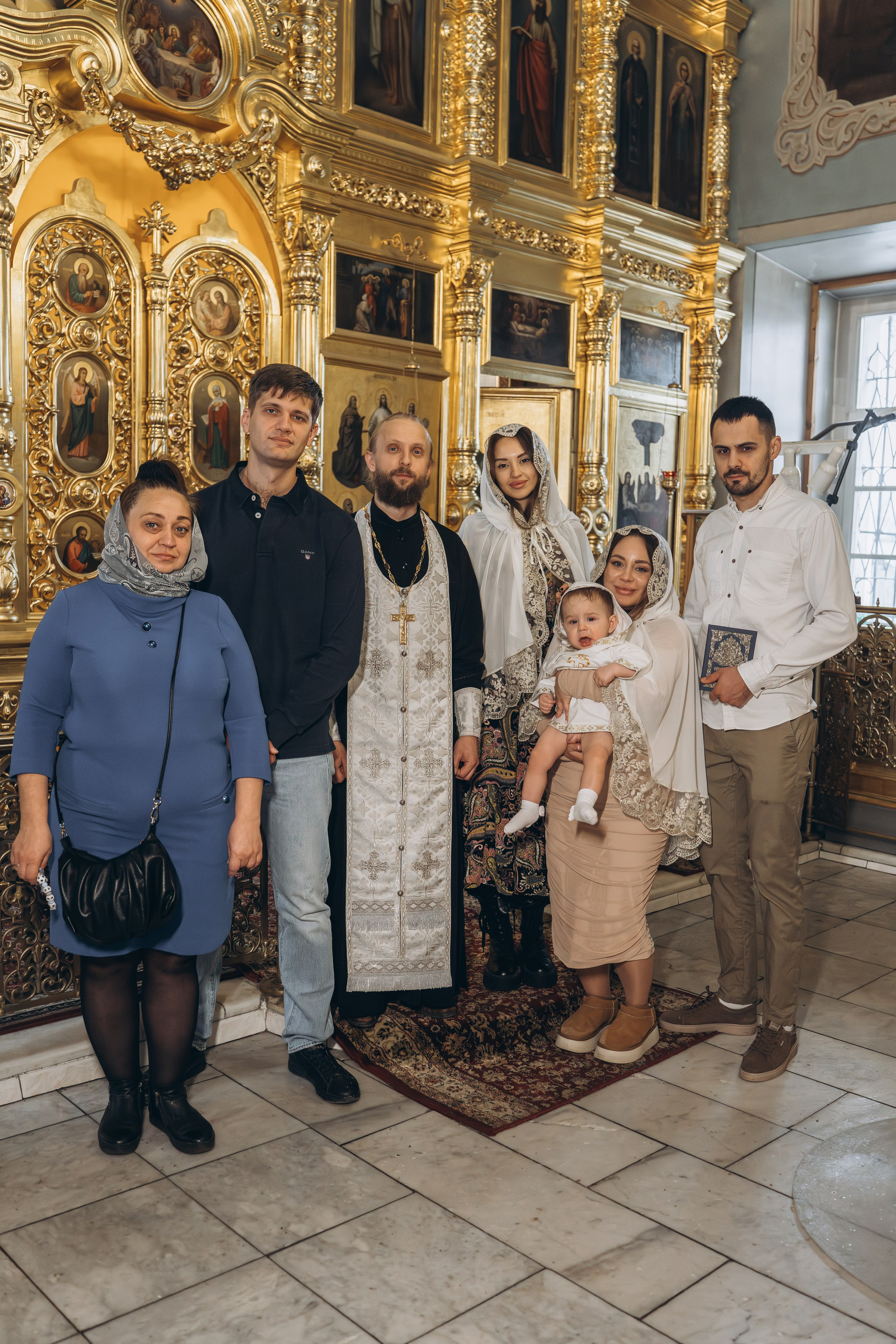 Таинство Крещения Демида. Фотограф Ольга Рубцова в Москве и Московской области