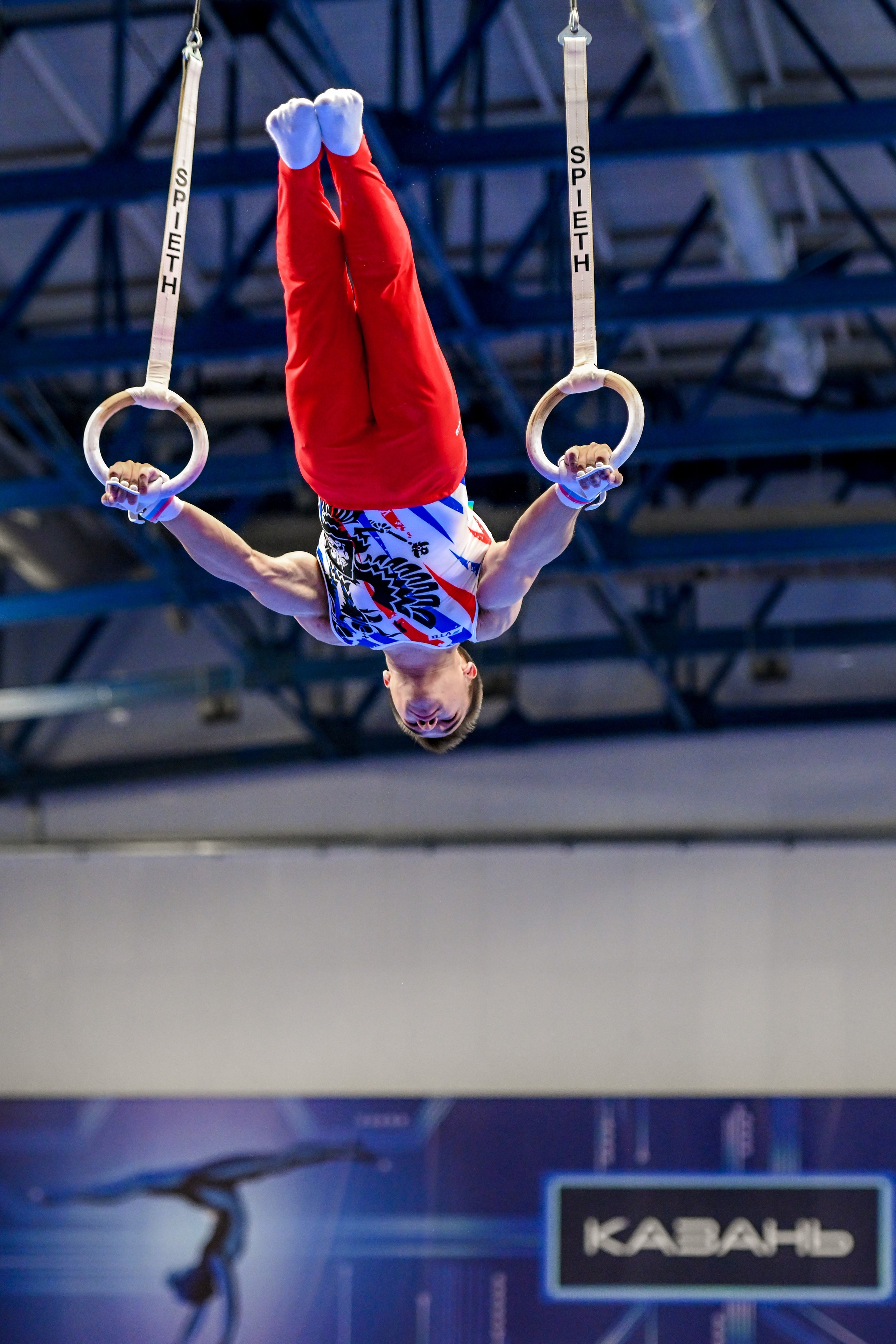 Фотограф спортивной гимнастики в Казани. Спортивный и репортажный фотограф в Казани Вячеслав Сатонин