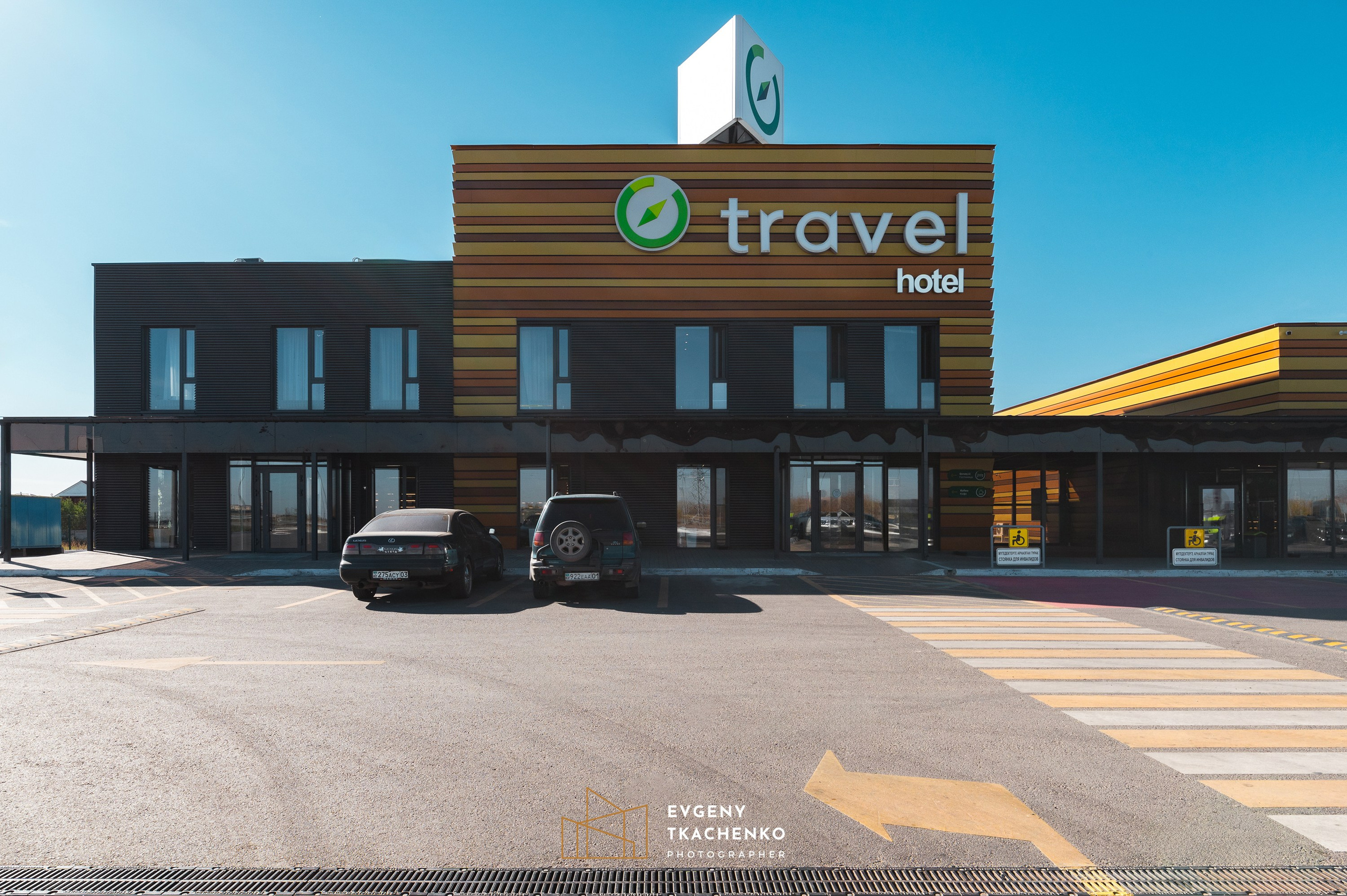 АЗС Compass. Архитектурный и интерьерный фотограф в Казахстане