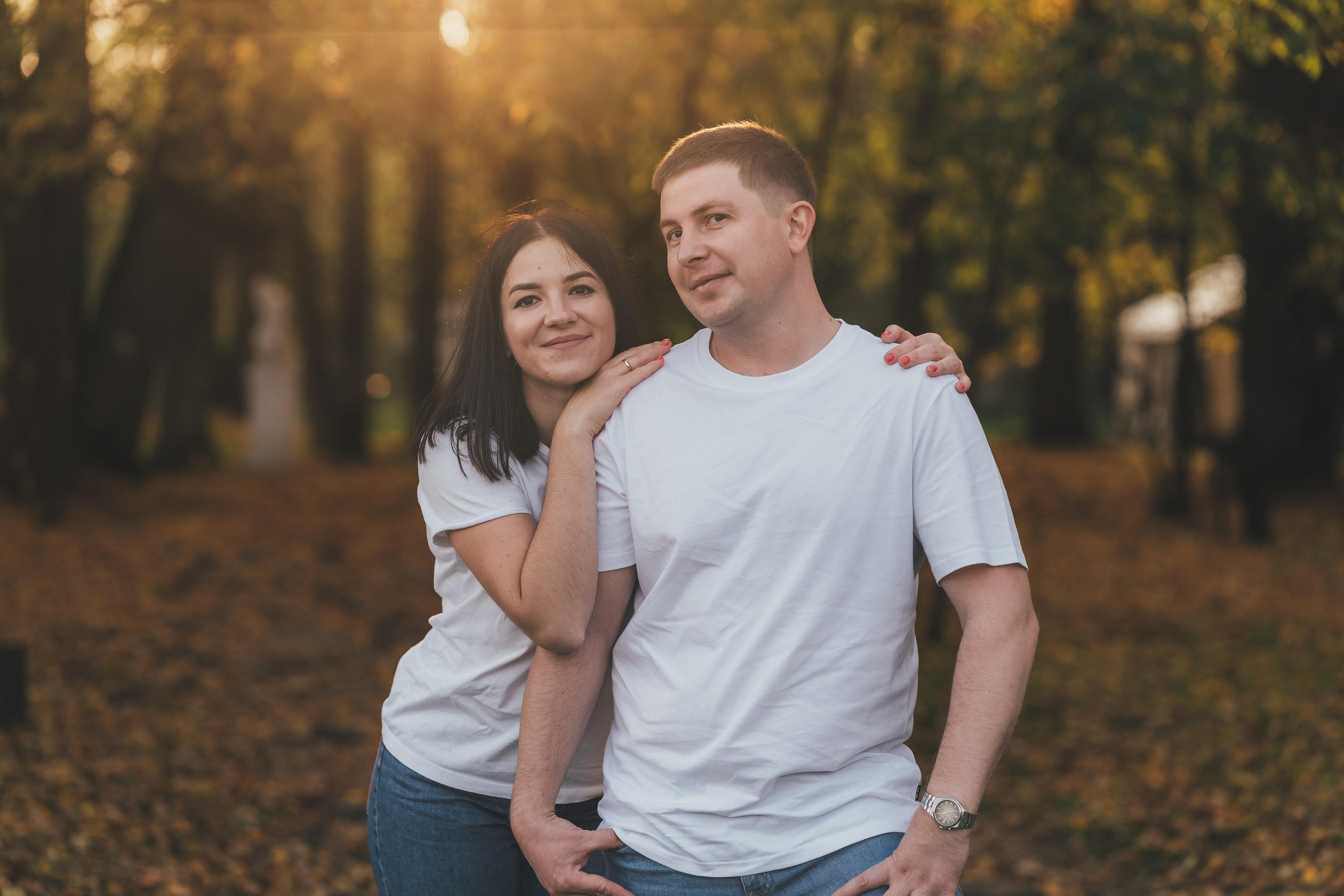 Милая фотография жены с мужем 