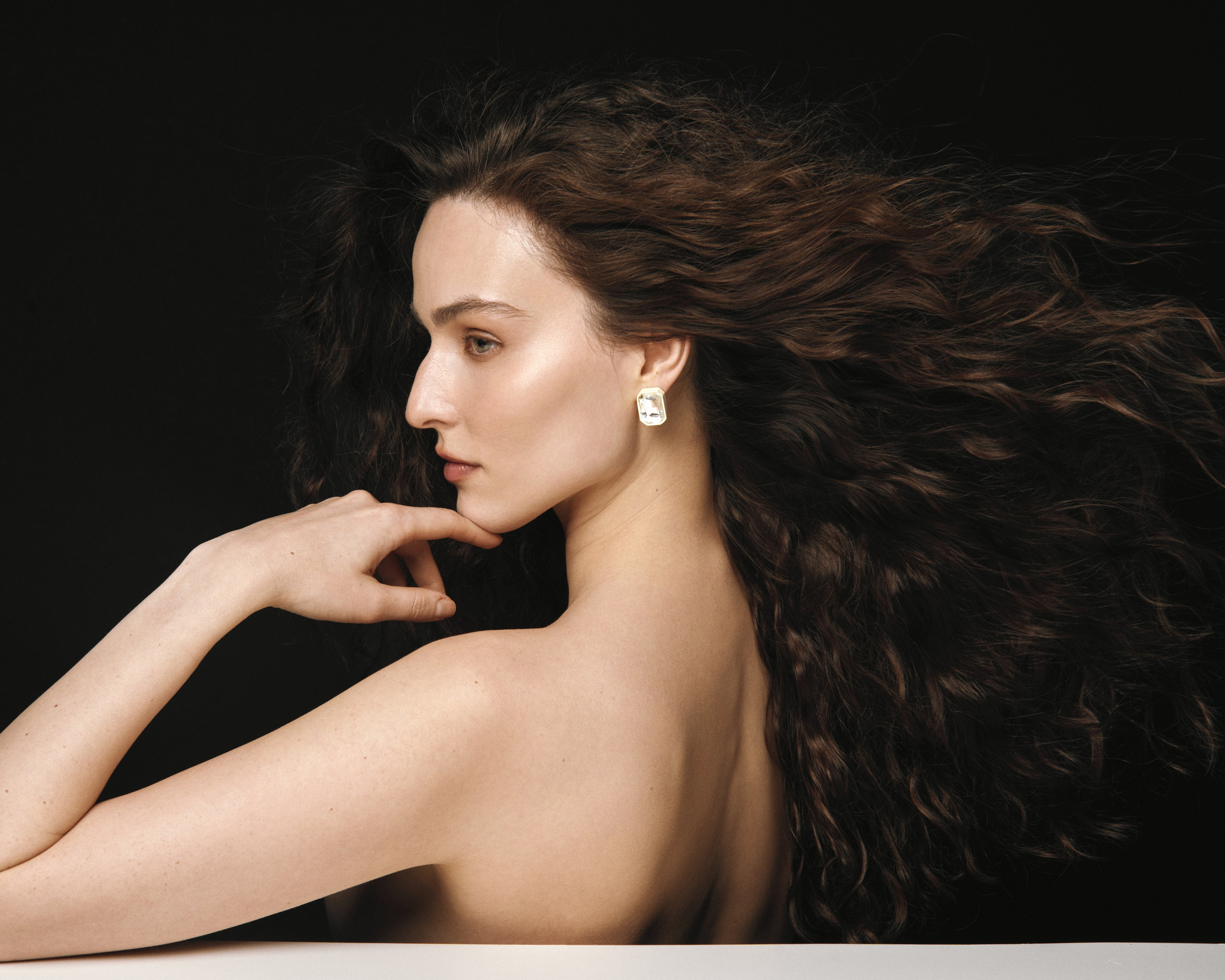VICTORIA (editorial). Anastasia Patshina