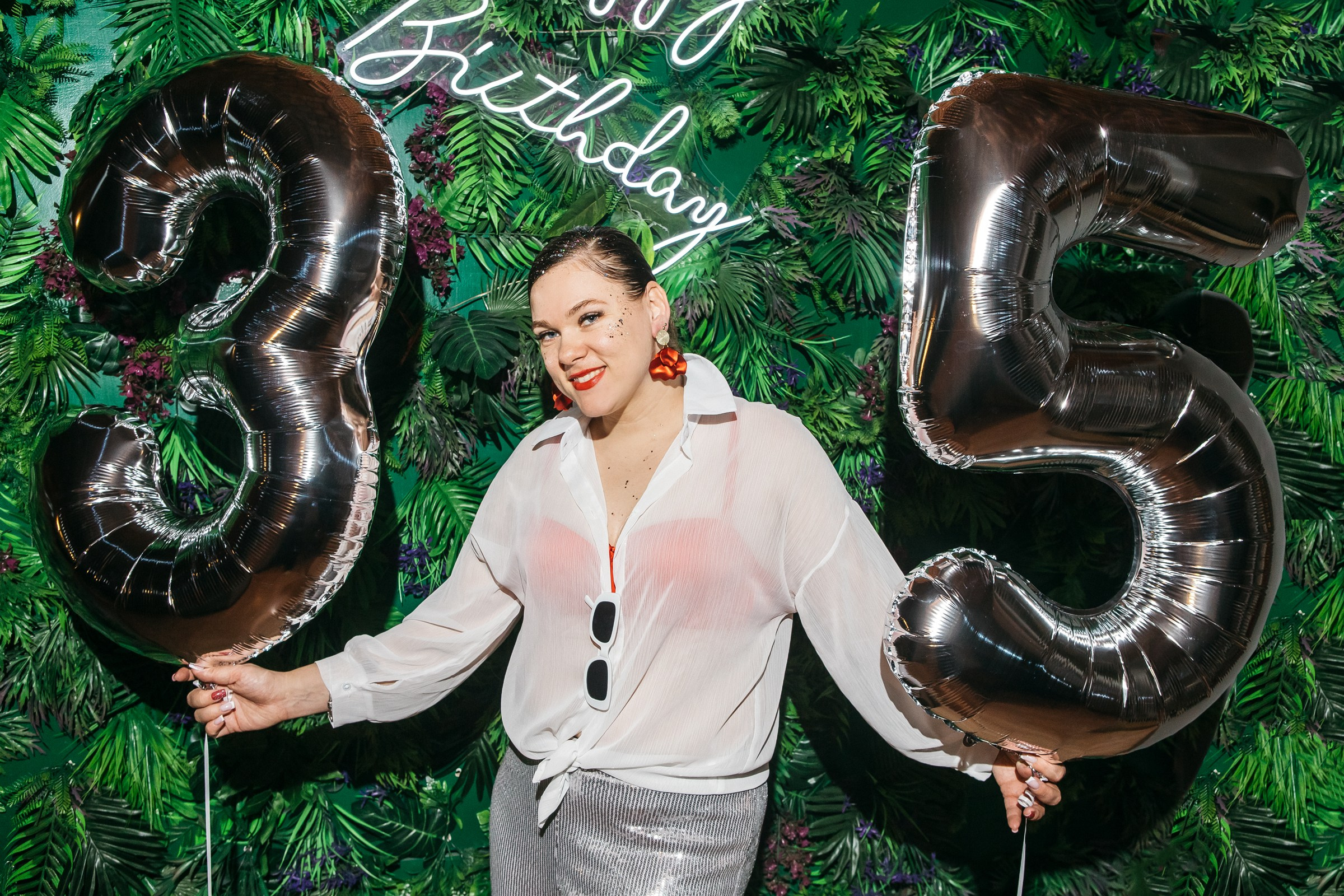 Позитивный репортажный фотограф на День Рождение, юбилей Питер