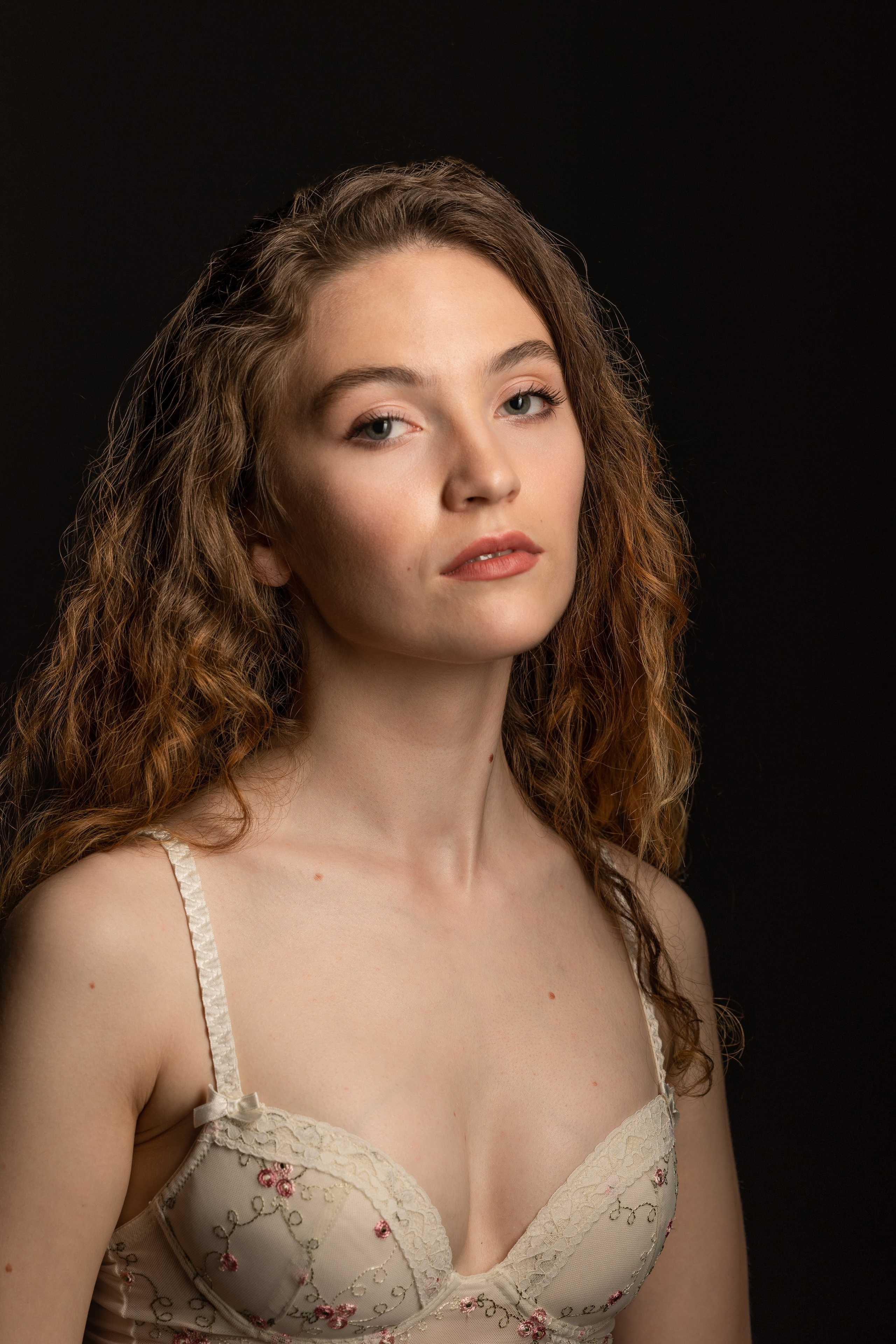 Студийная съемка, модель Алина. Главная
