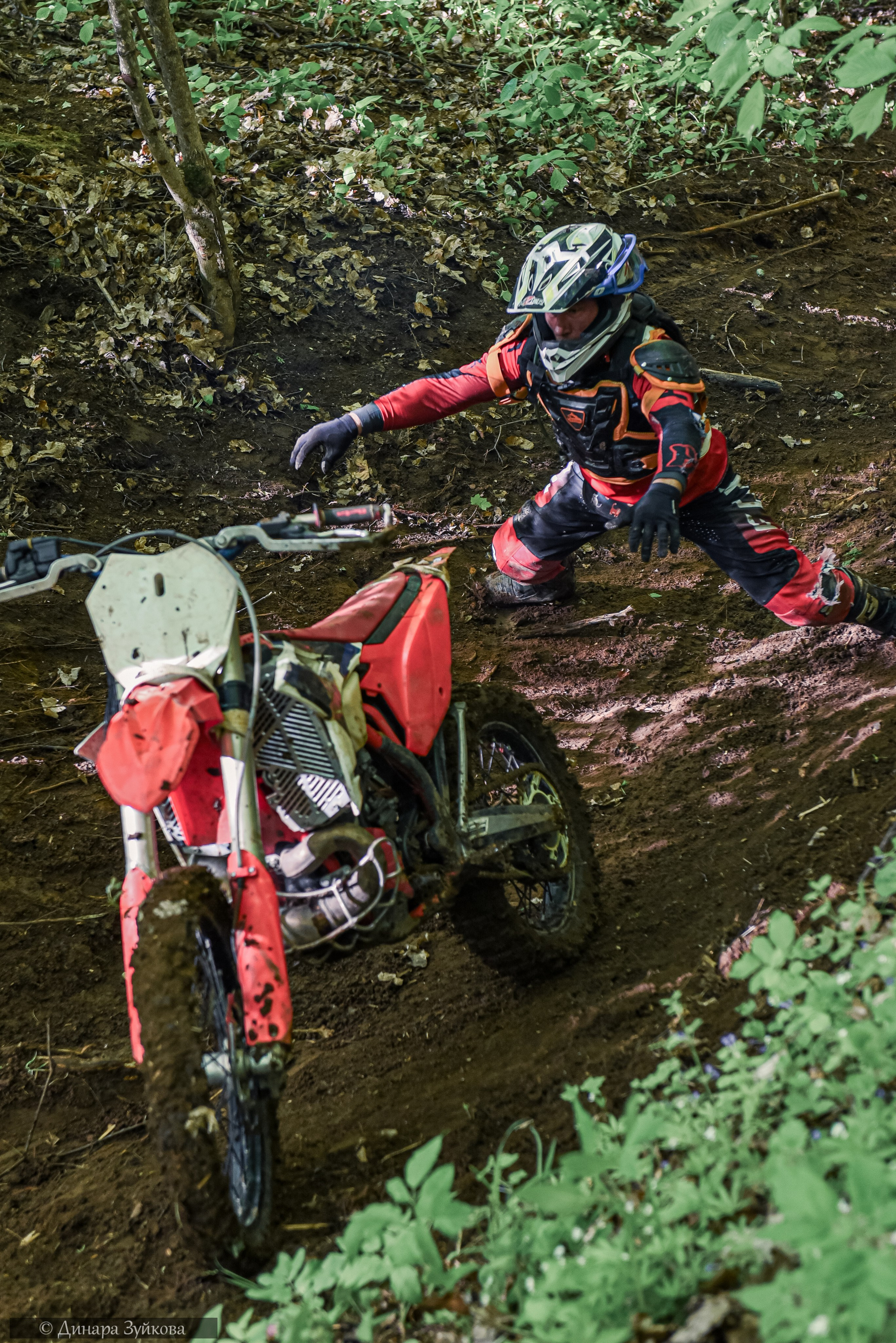 На местности. Каменки. Этап II. Мотофотограф в Нижнем Новгороде Динара Зуйкова