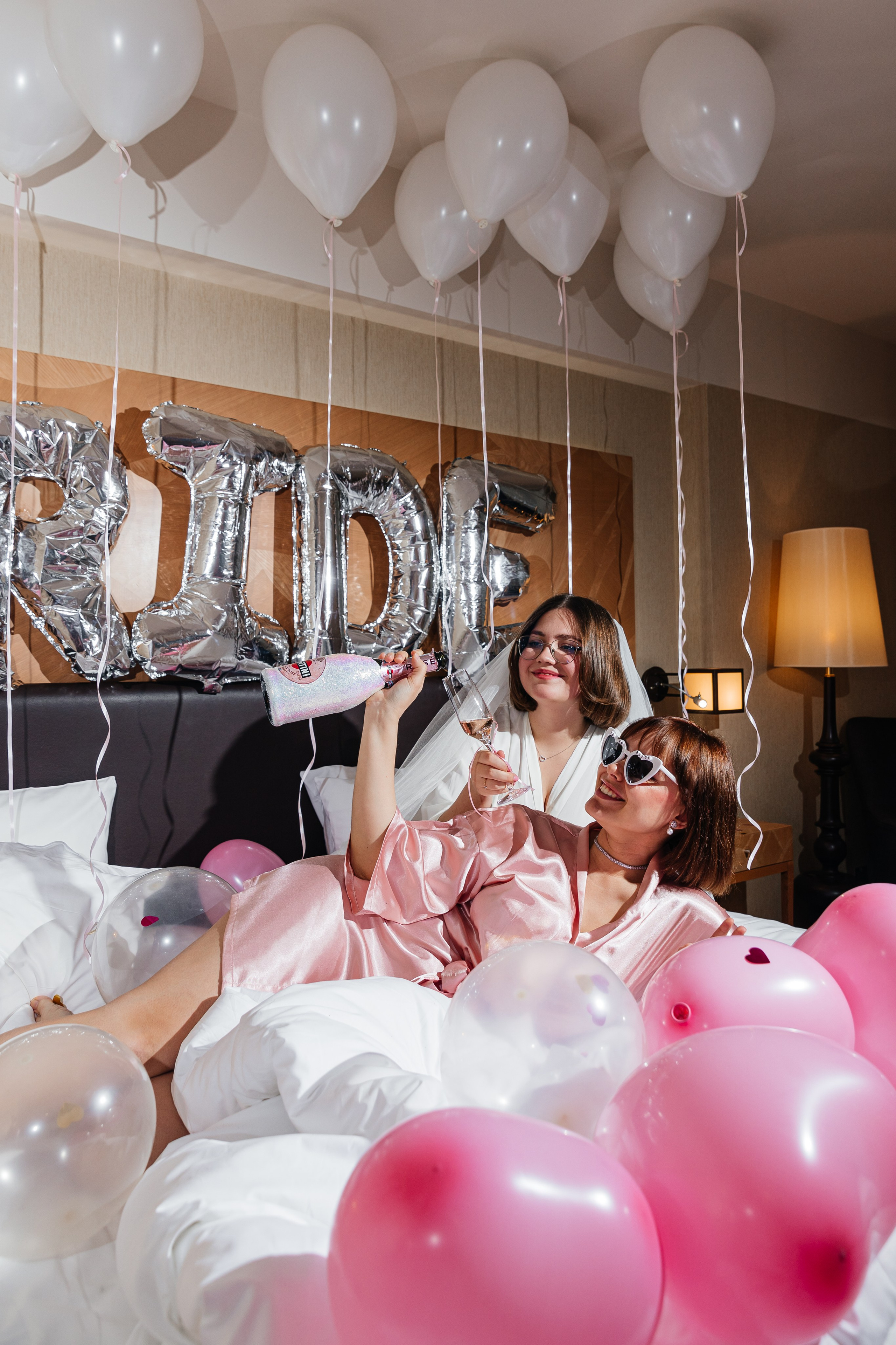 Девичник Crown Hotel. Семейный фотограф в Санкт-Петербурге Ева Маркова