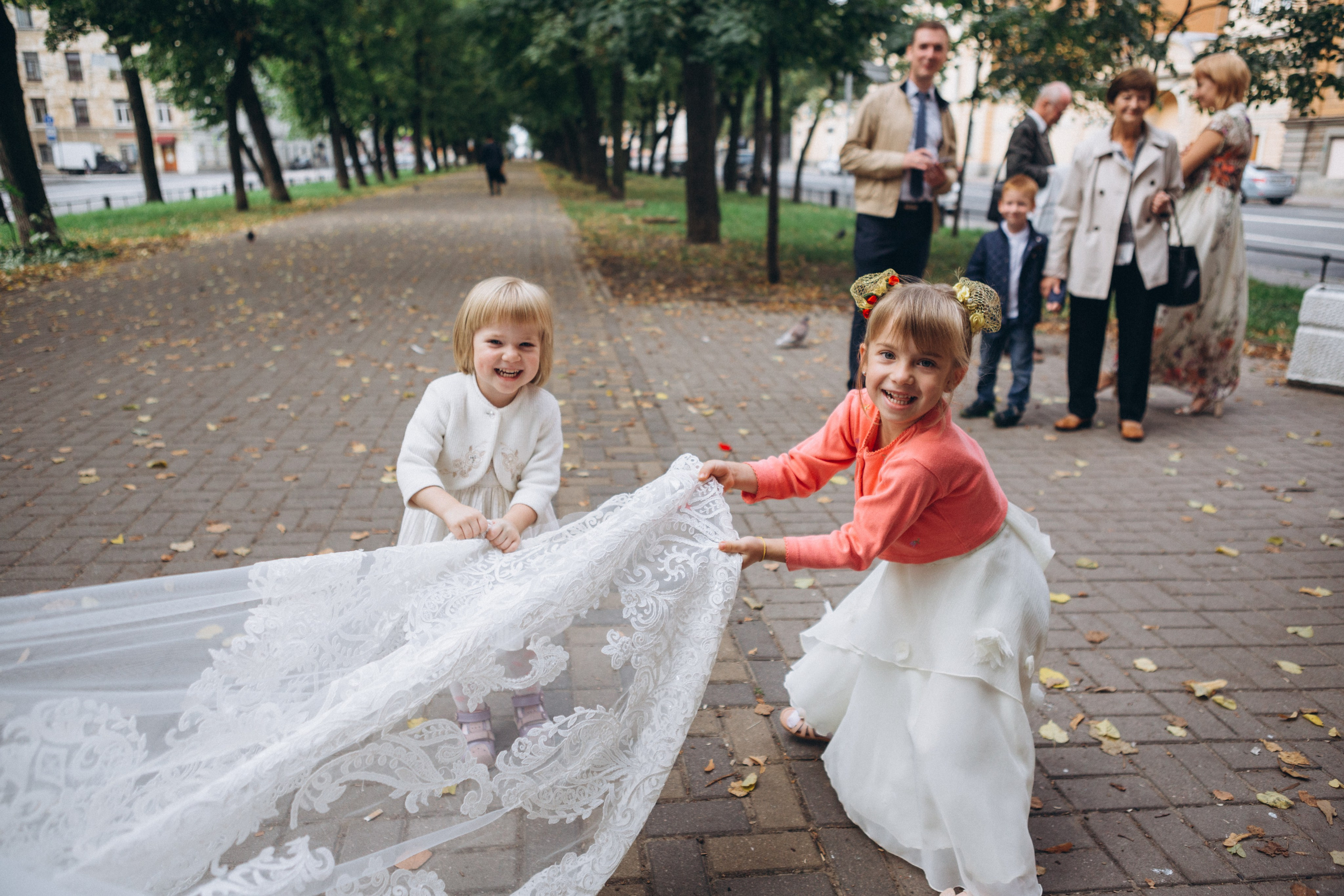 Свадебные фотографии. Свадебный и семейный фотограф в Санкт-Петербурге Яцына Юрий. Видеоопер