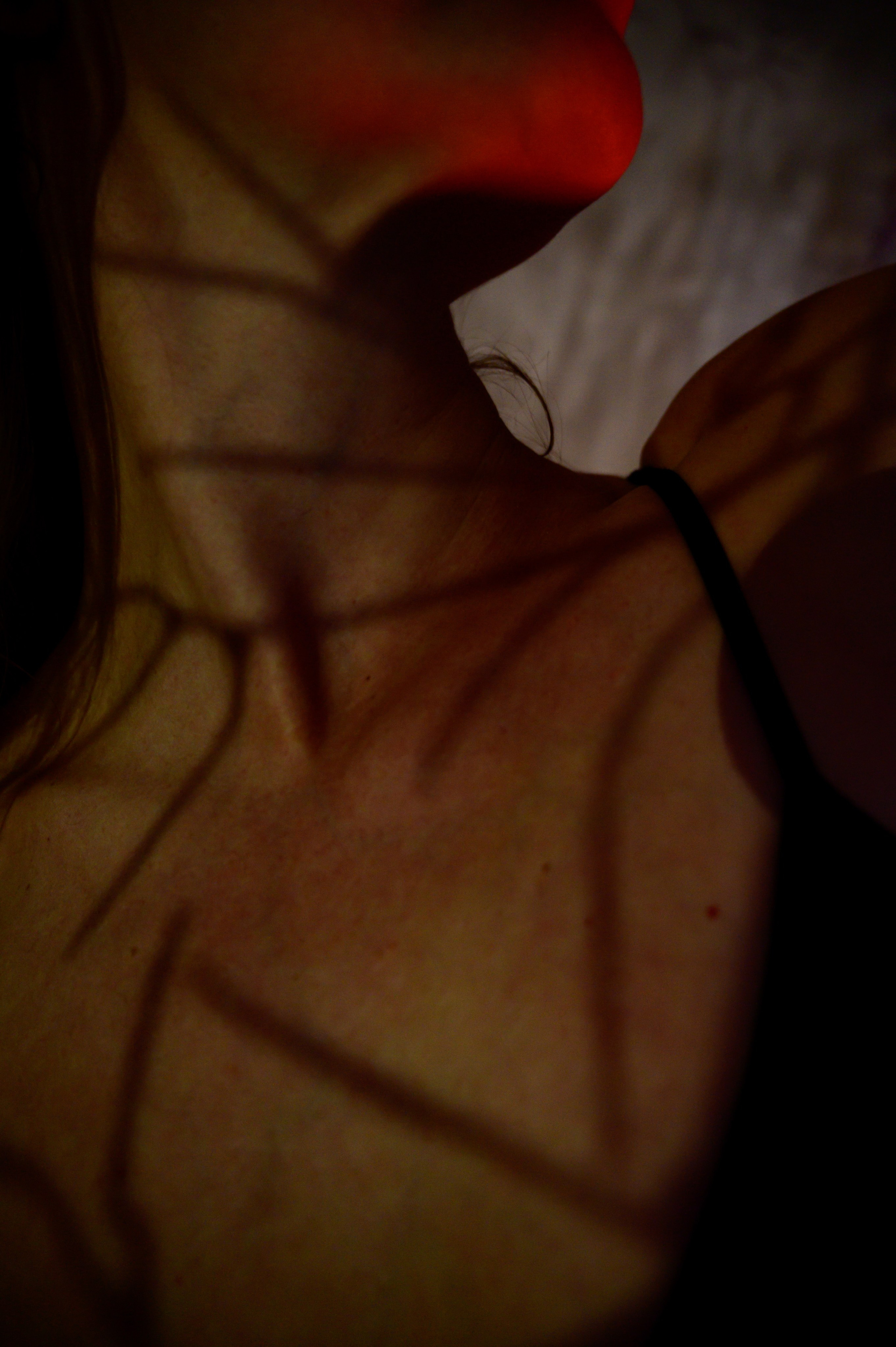 Фото проект "Женщина-стихия" представленный на выставке в Дюссельдорфе Германия июль 2025 года. Спортивный фотограф в Москве Фадеева Ирина. Соревнования, турниры, чемпионаты по танцам. отчетные концерты, съемка под водой