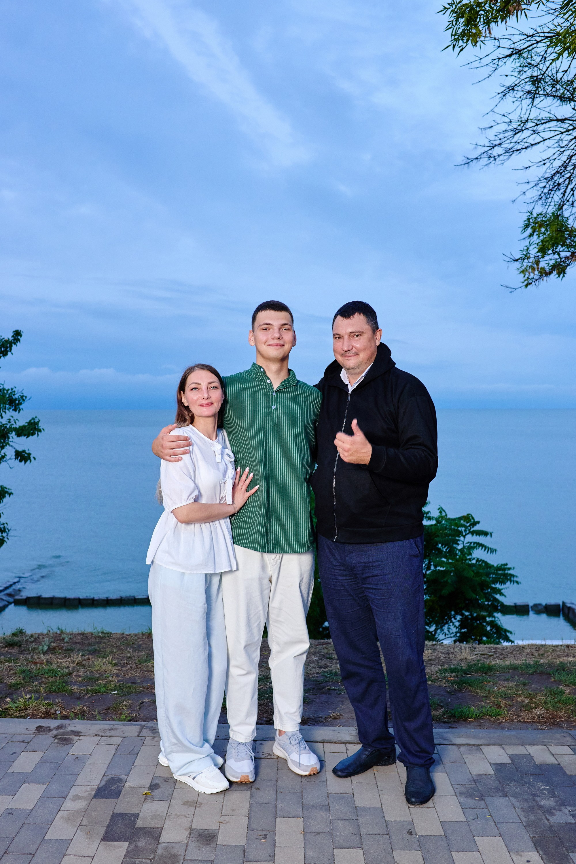 Выпускной 35 Сош. Фотограф Выпускные альбомы Таганрог Сергей Коробченко