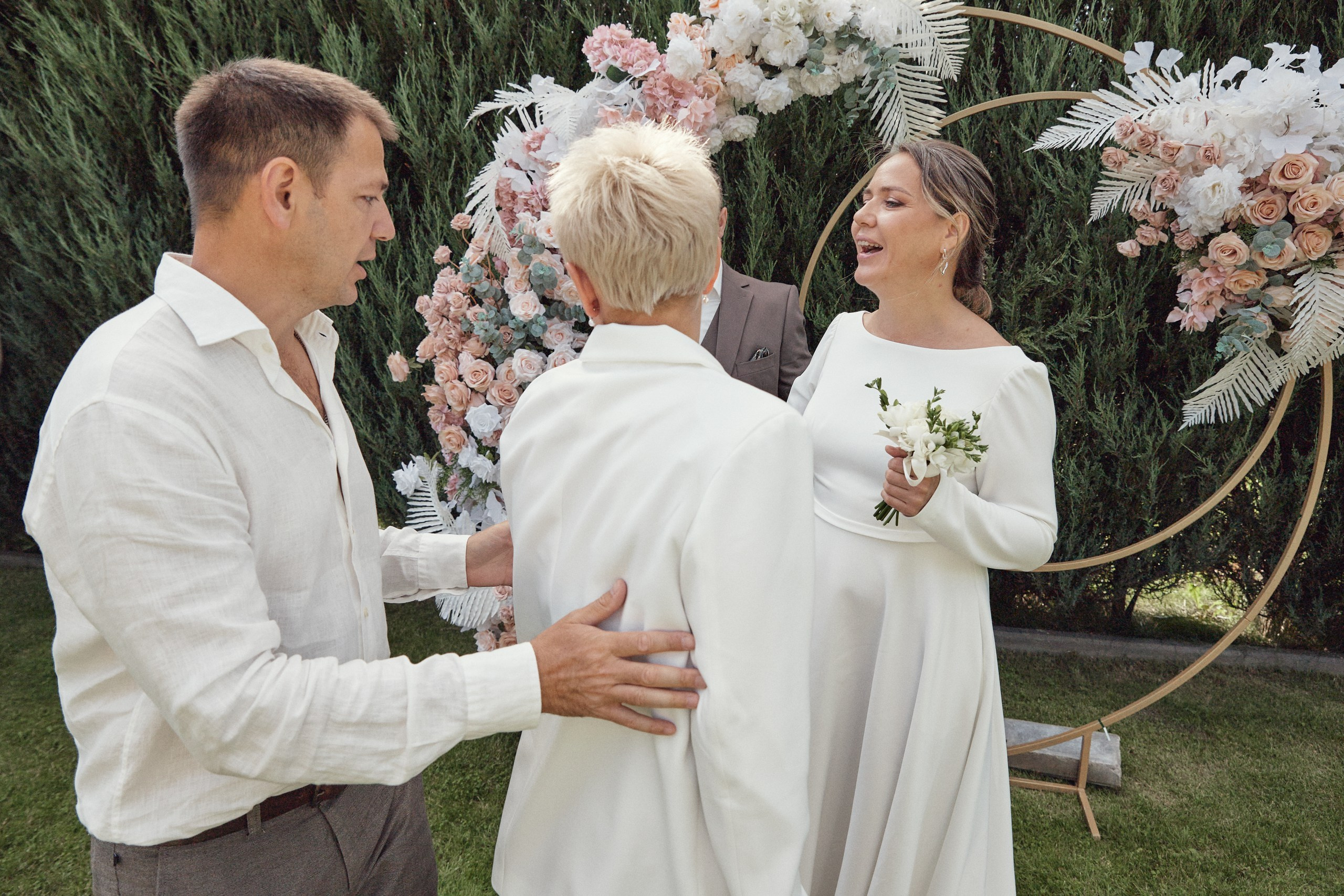 Счастье здесь. Свадебный фотограф Антон Артюшин. Работаю в Нижнем Новгороде и Москве