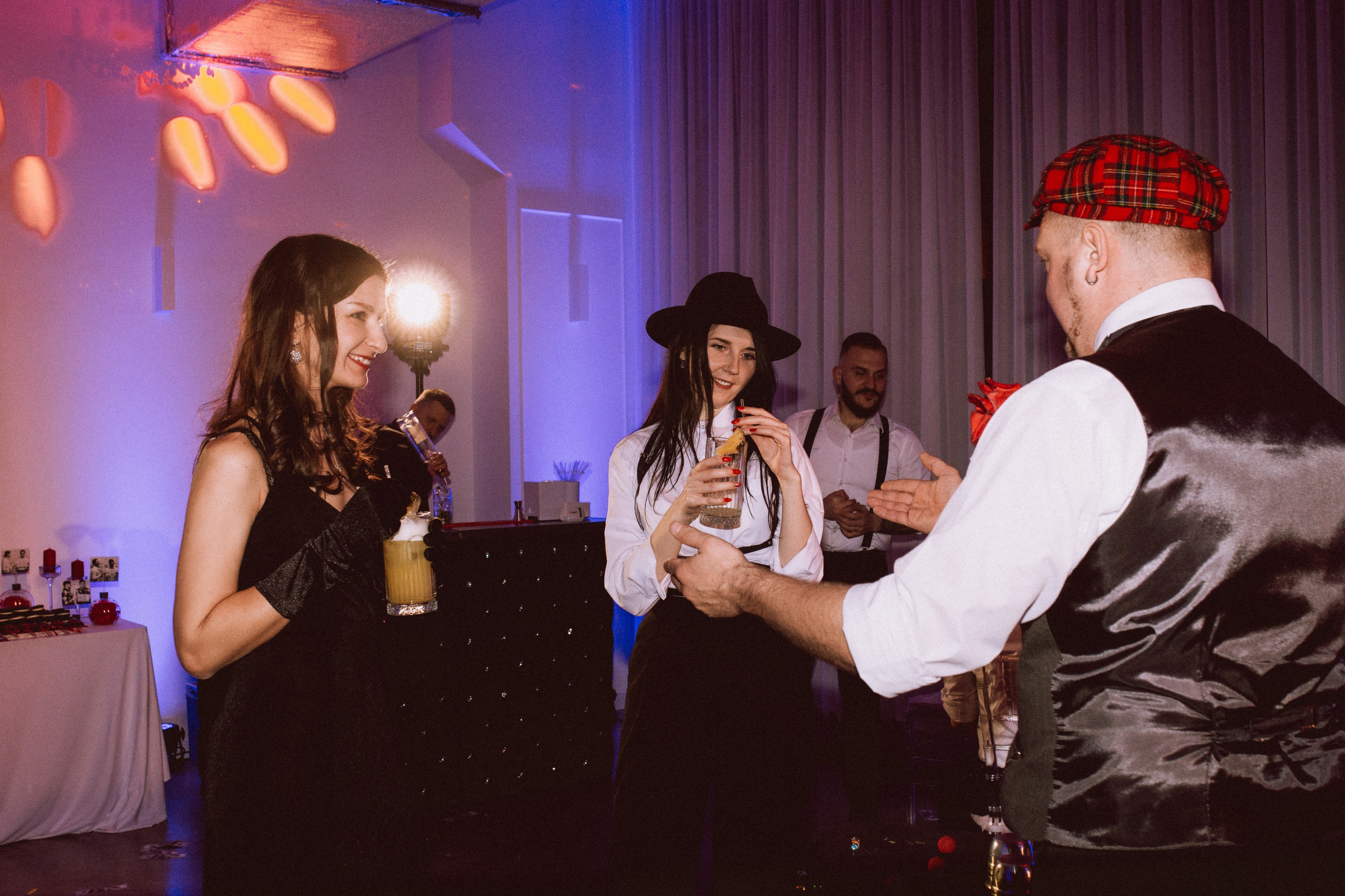 Вечеринка. Фотограф в Минске — Юлия Деяк. Фотосессии в Минске