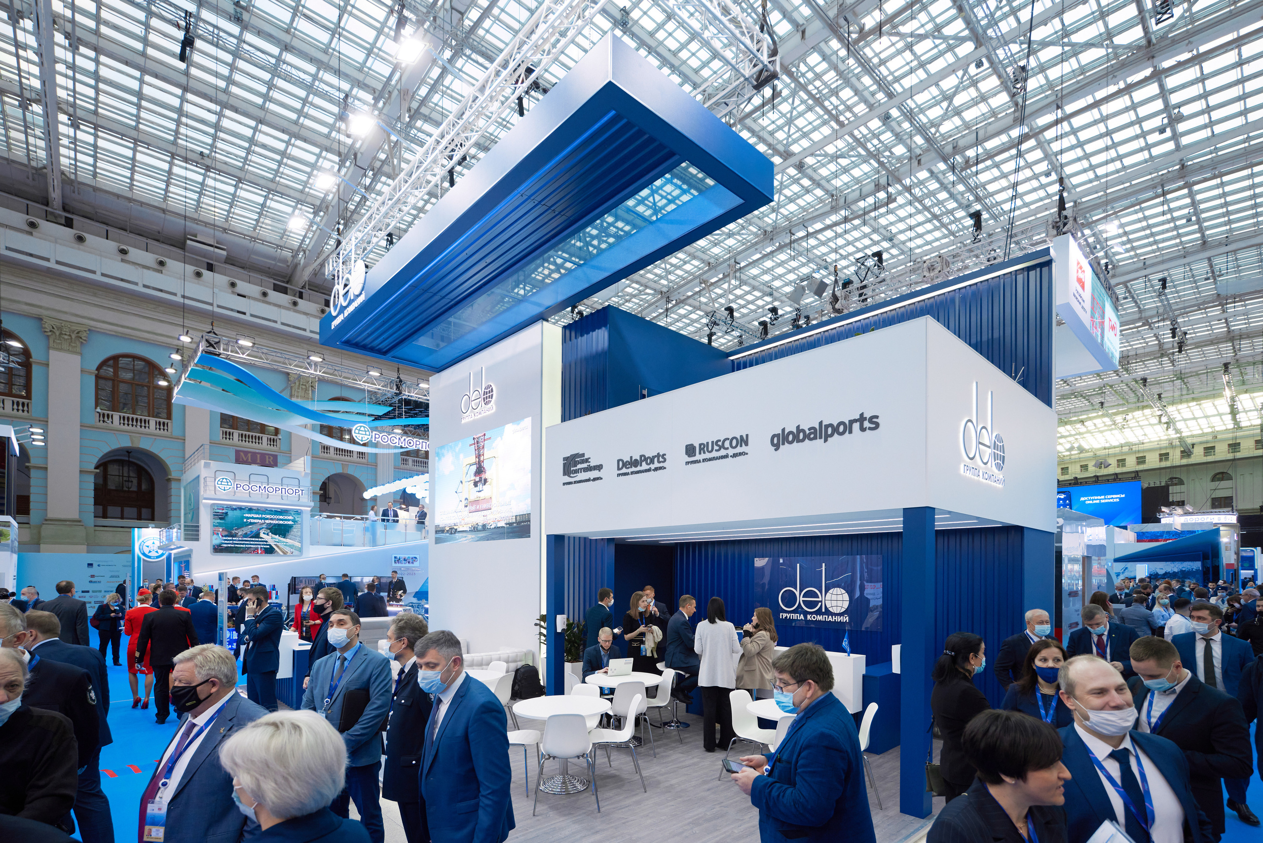 Выставки: застройка. Яркий репортажный фотограф в Москве Лоскутов Глеб