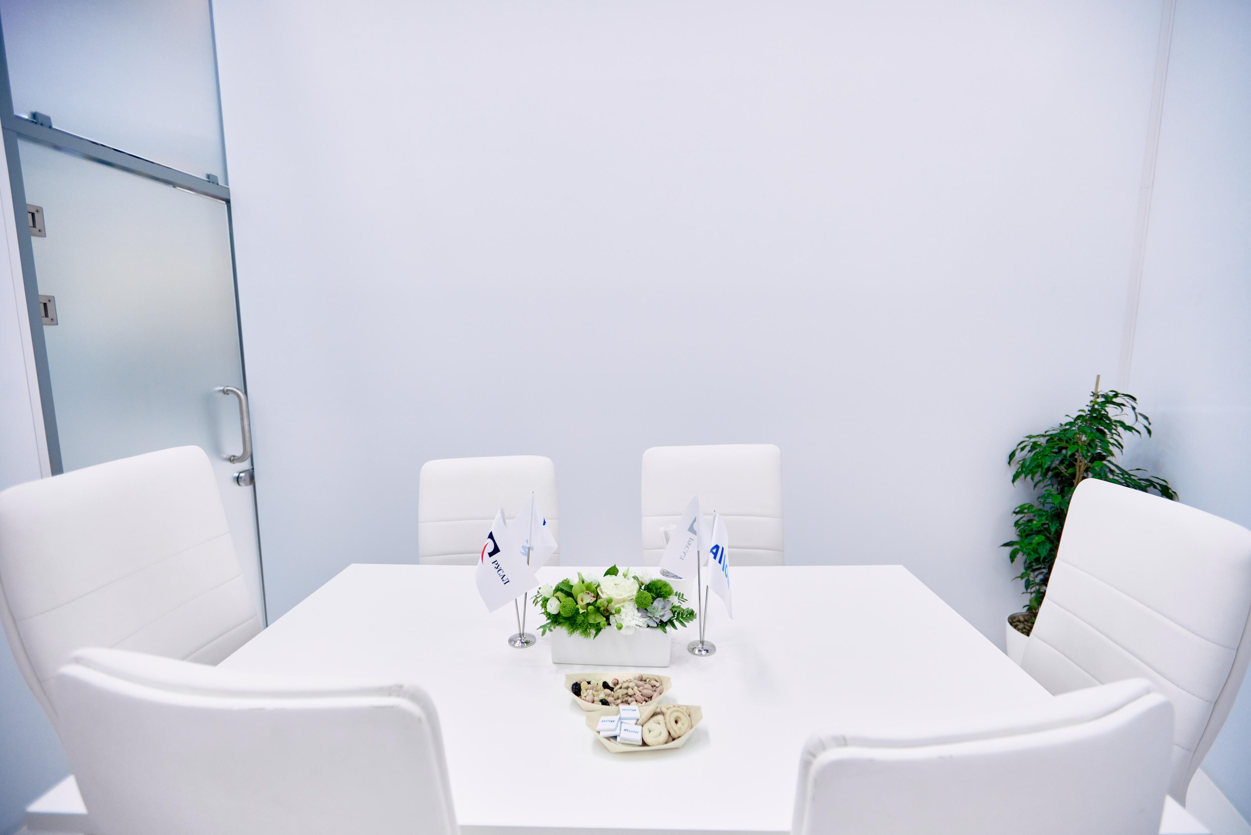 Выставки: застройка. Яркий репортажный фотограф в Москве Лоскутов Глеб