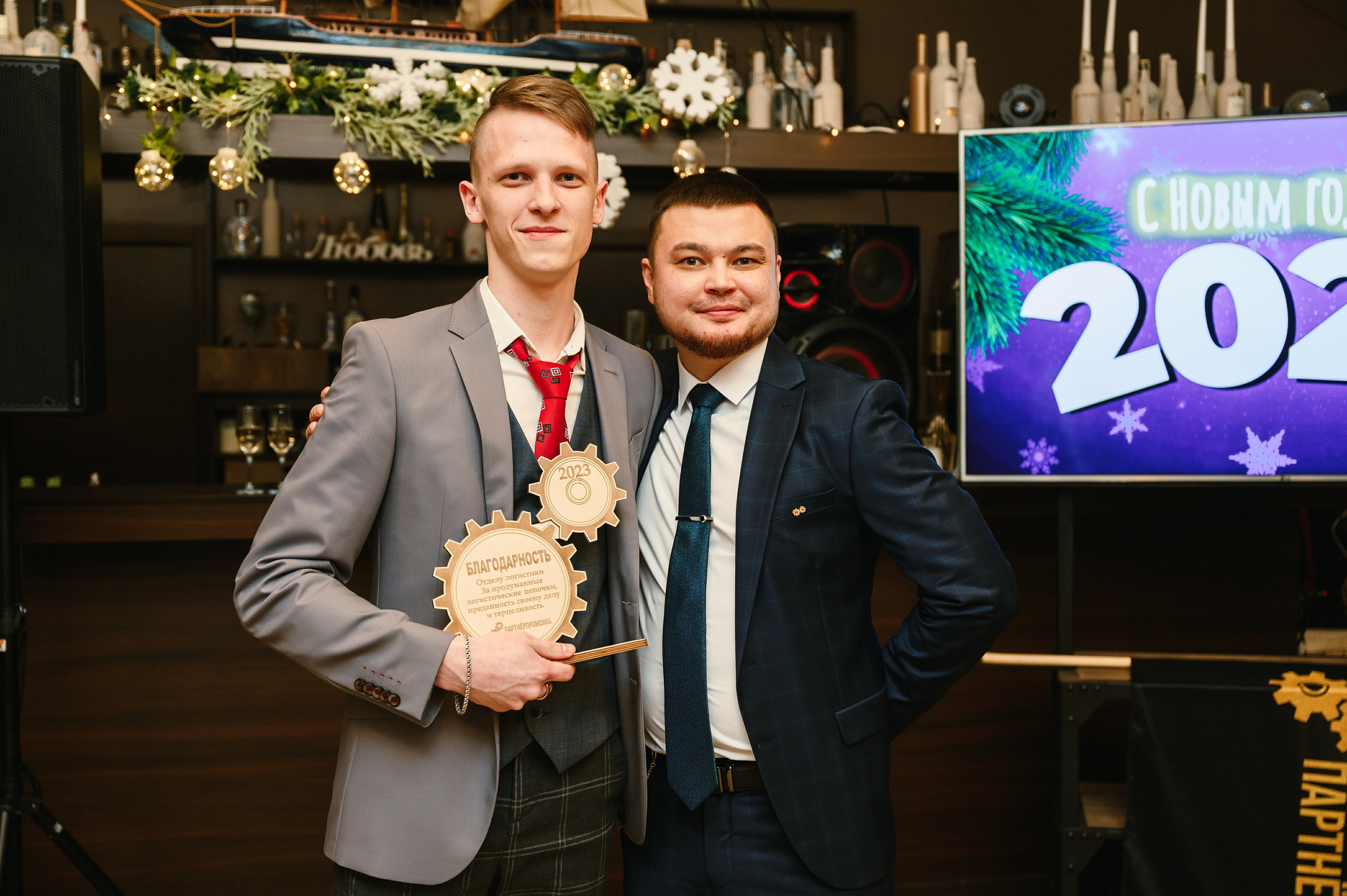 Новогодний корпоратив в «Алых парусах». Wedding and family photographer USA