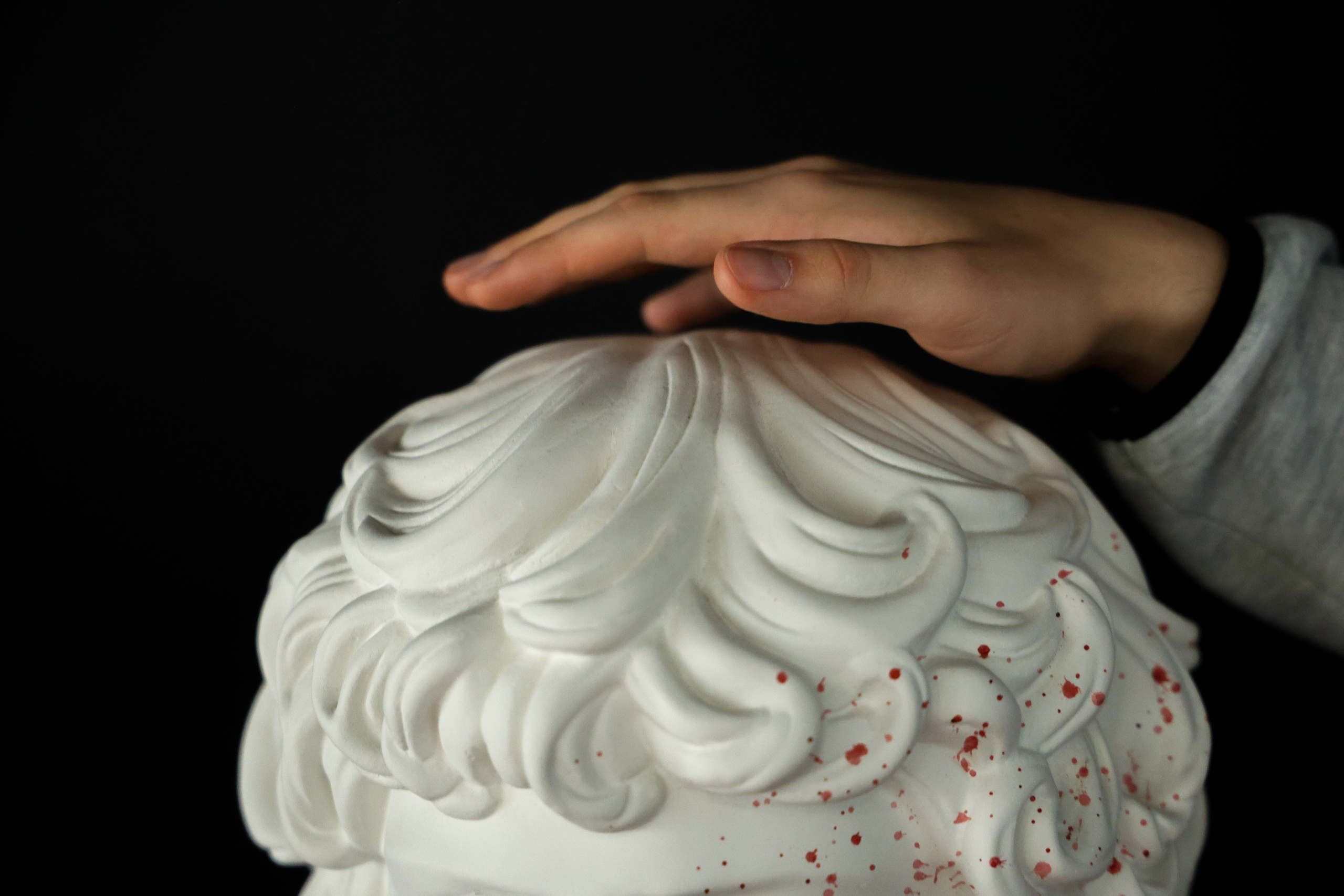 Clouds. Portrait photographer based in Toronto — Blinova Mariia