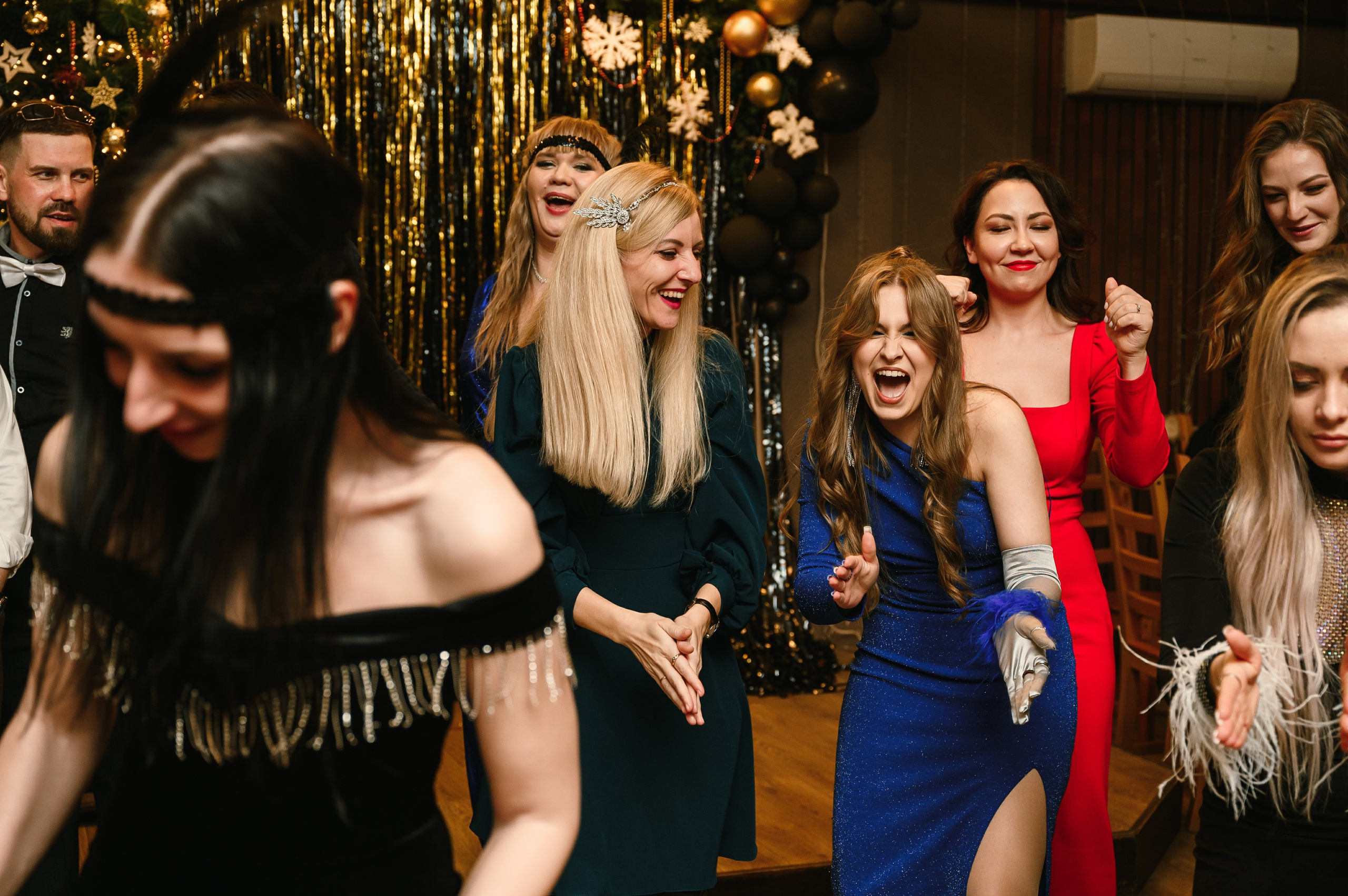 Новогодний корпоратив в «Алых парусах». Wedding and family photographer USA