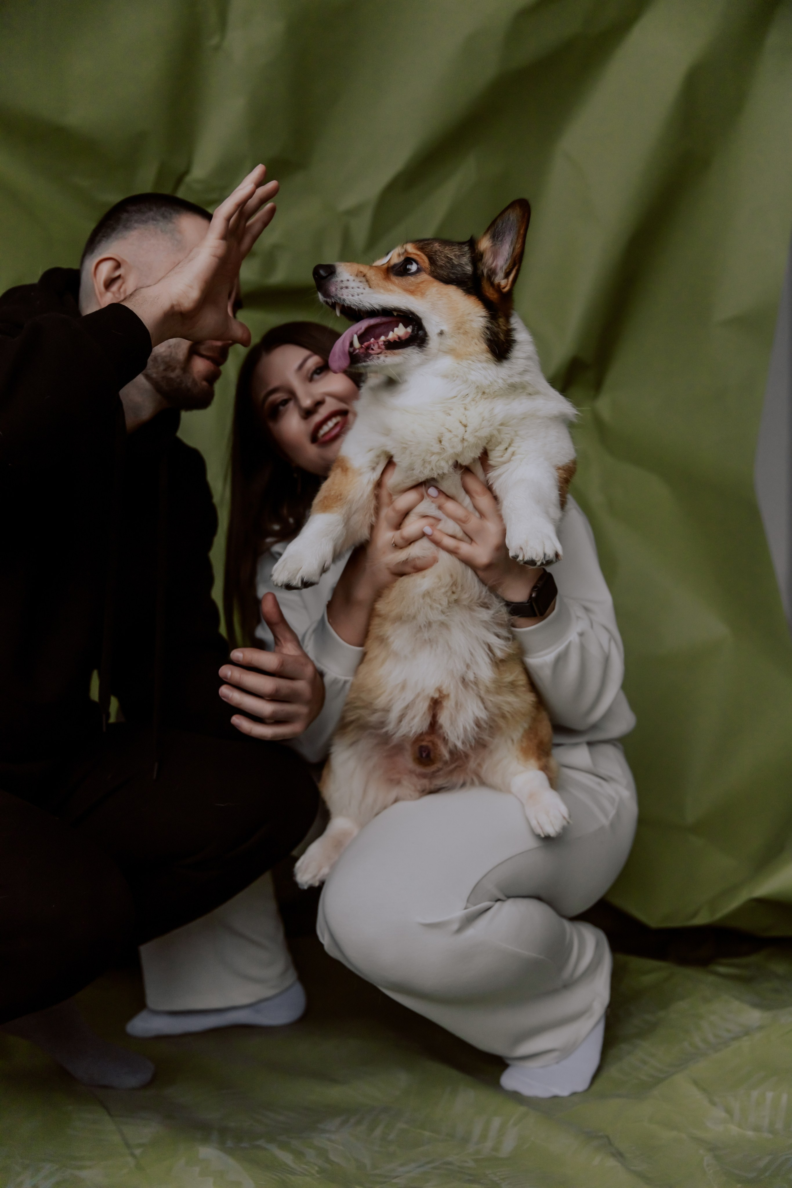 Саша, Илья и песик Кураж. Фотограф, который снимает любовь в Санкт-Петербурге и Череповце