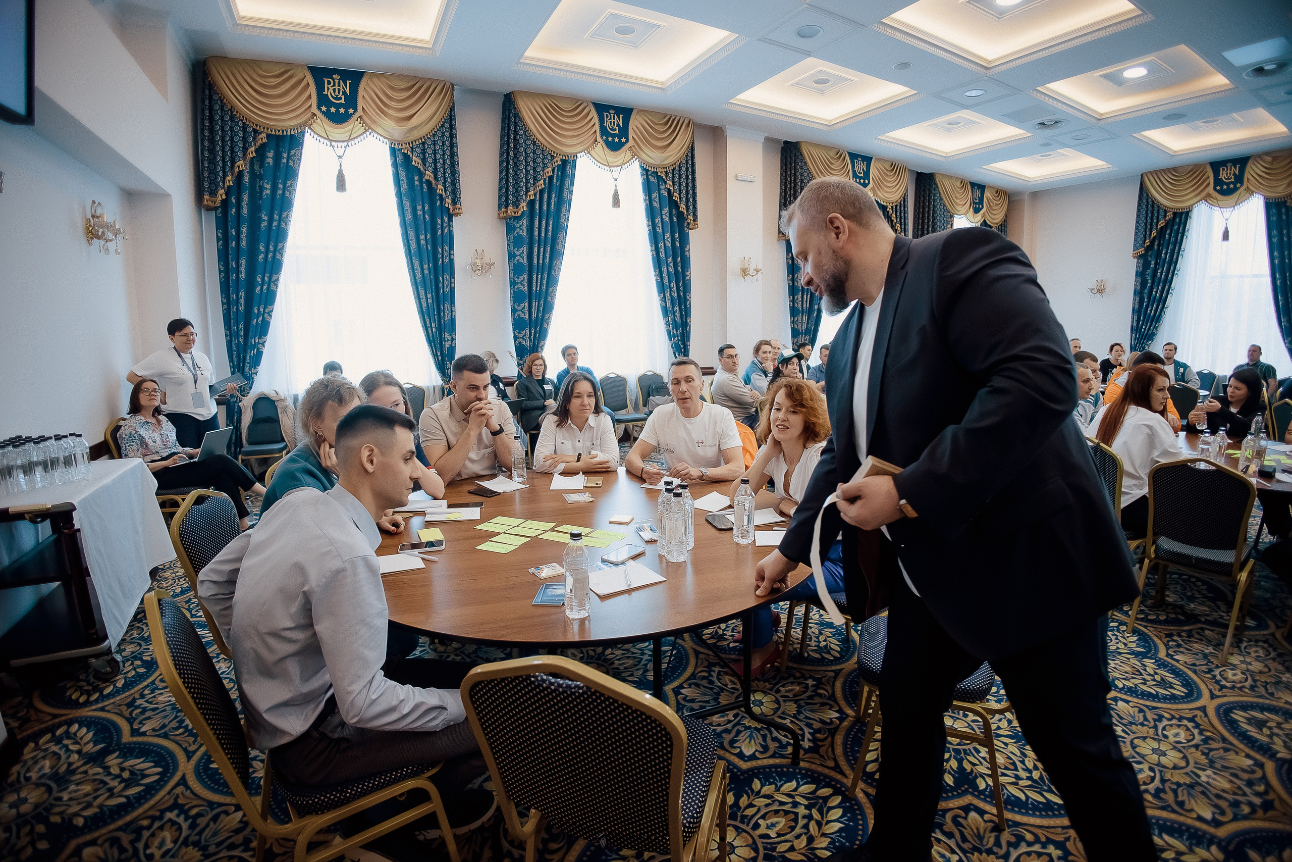 Конференция. Свадебный фотограф