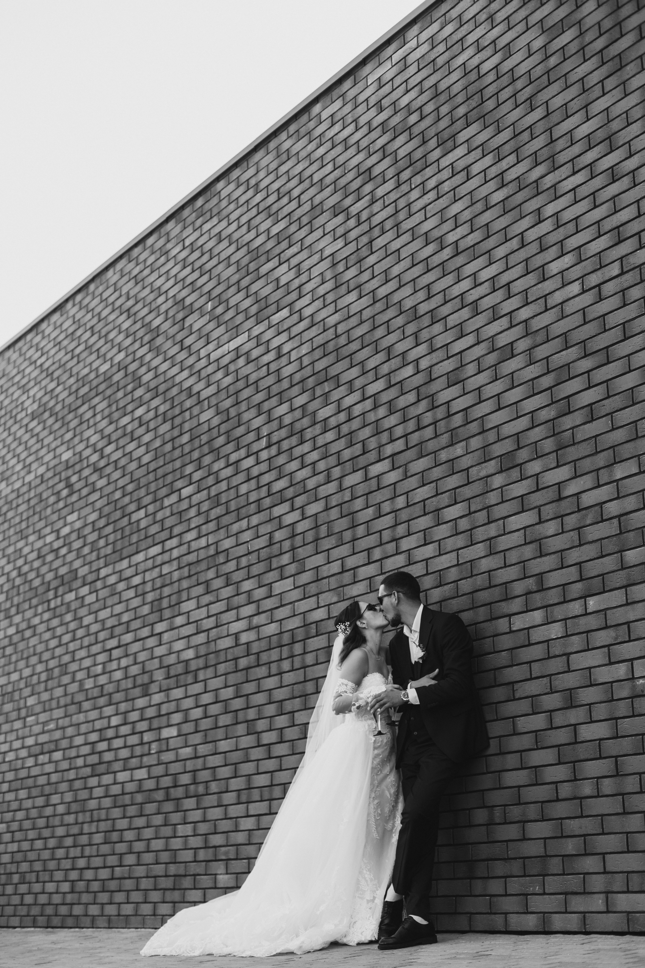 Верхняя Пышма аллея у загса. Свадебный и семейный фотограф Екатеринбург Настя Саедгалина