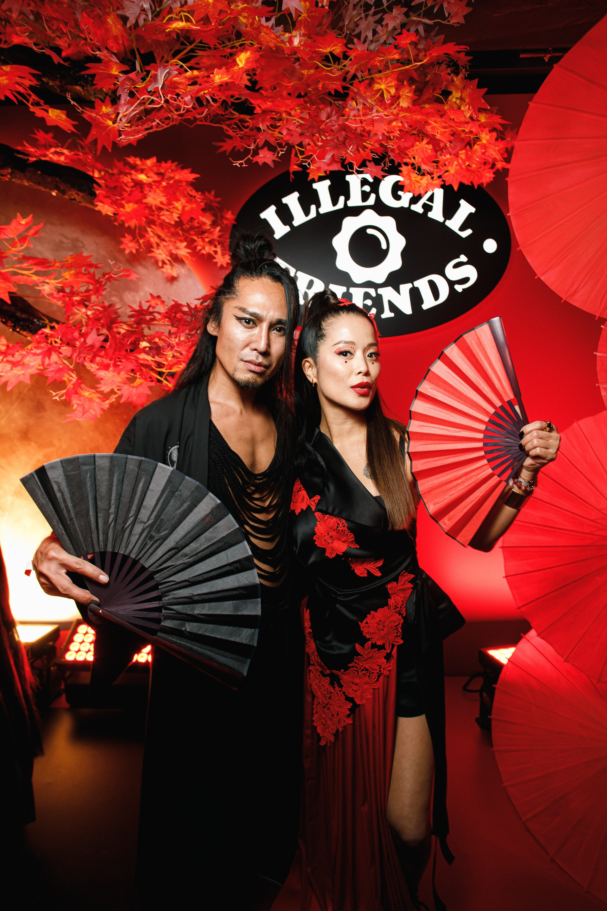 ILLEGAL FRIENDS | ASIA. СВОИ. ФОТООТЧЕТЫ-СОБЫТИЯ-МЕСТА