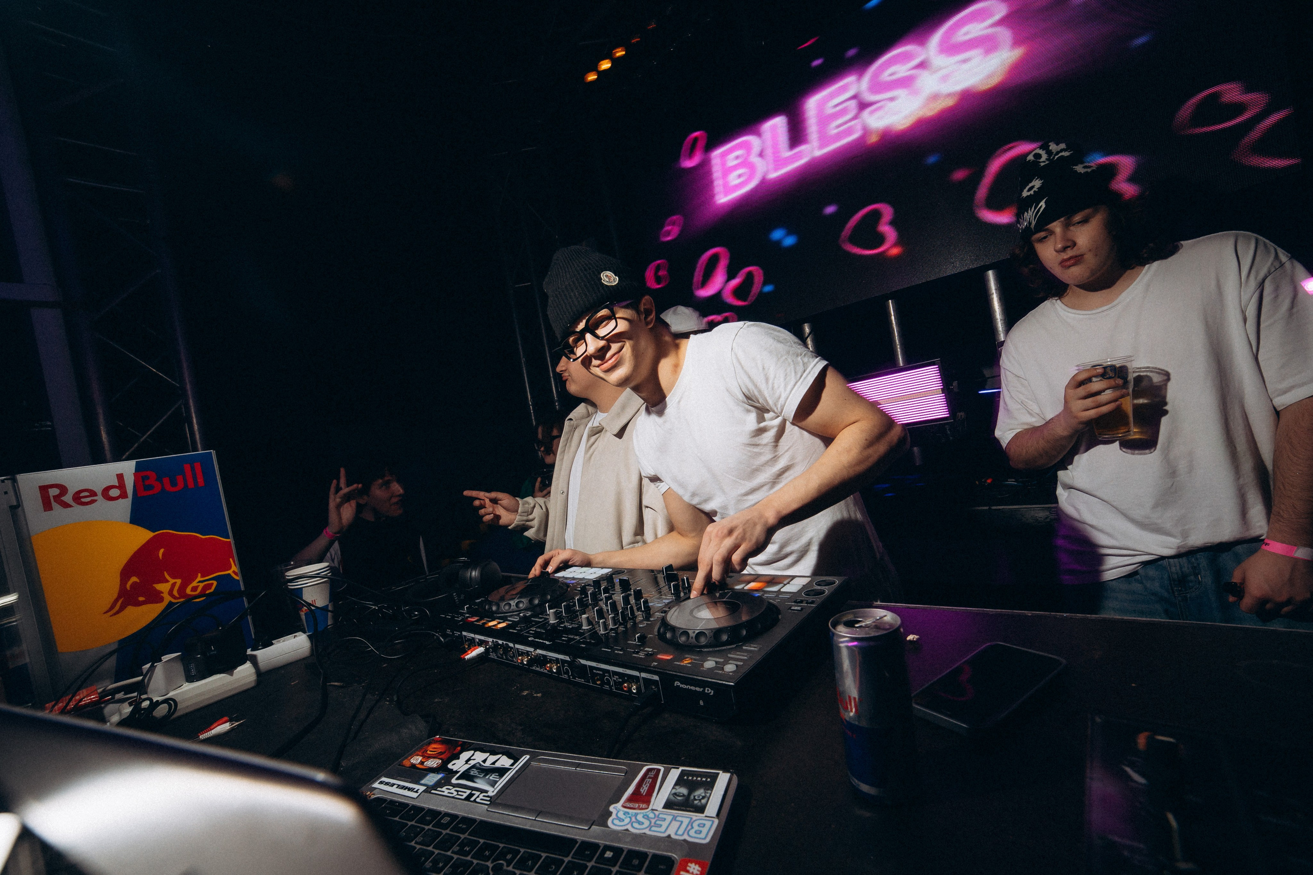 Bless 19-04-25. Свадебный фотограф Роман Медведев , Минск, Беларусь