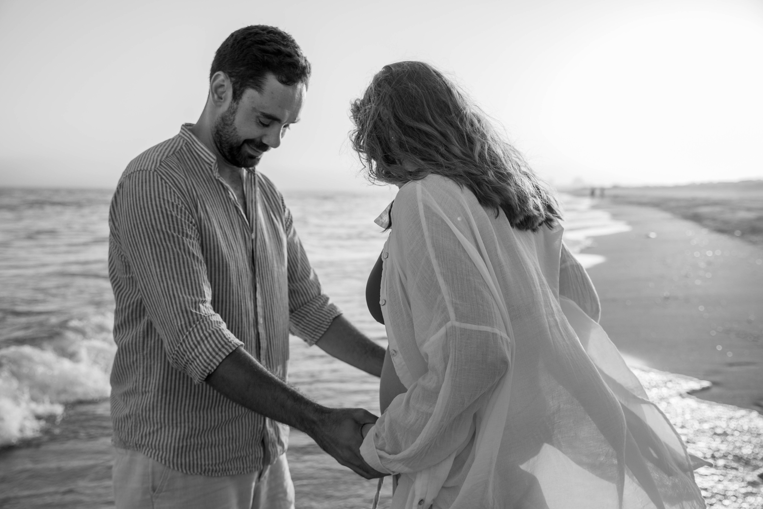 An Ocean of Love and Anticipation. Professional Photographer in Portugal. Oksana Lomnova