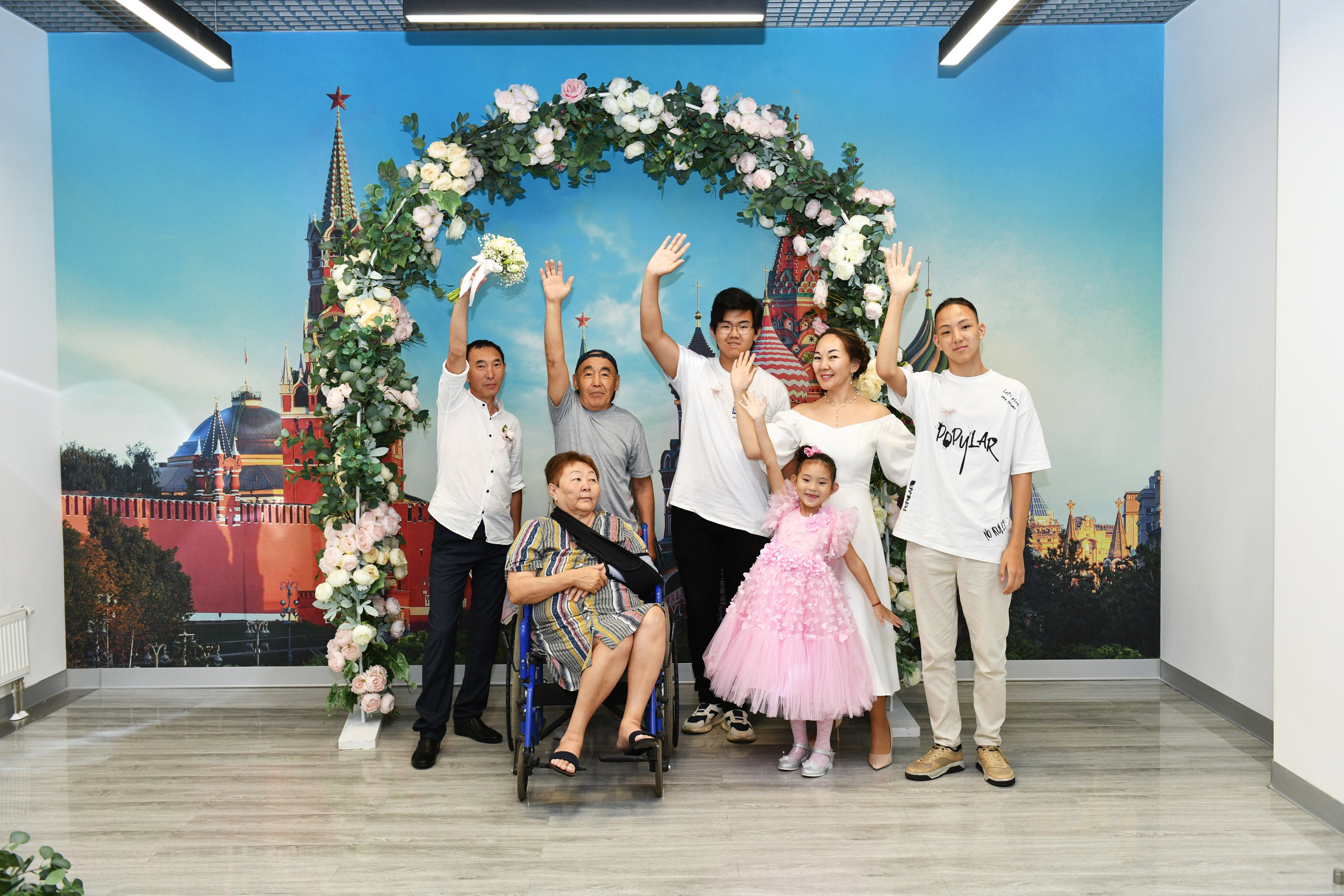 Регистрация брака в МФЦ Ногалы и Олега. Свадебный и портретный фотограф в Москве Галина Борисова