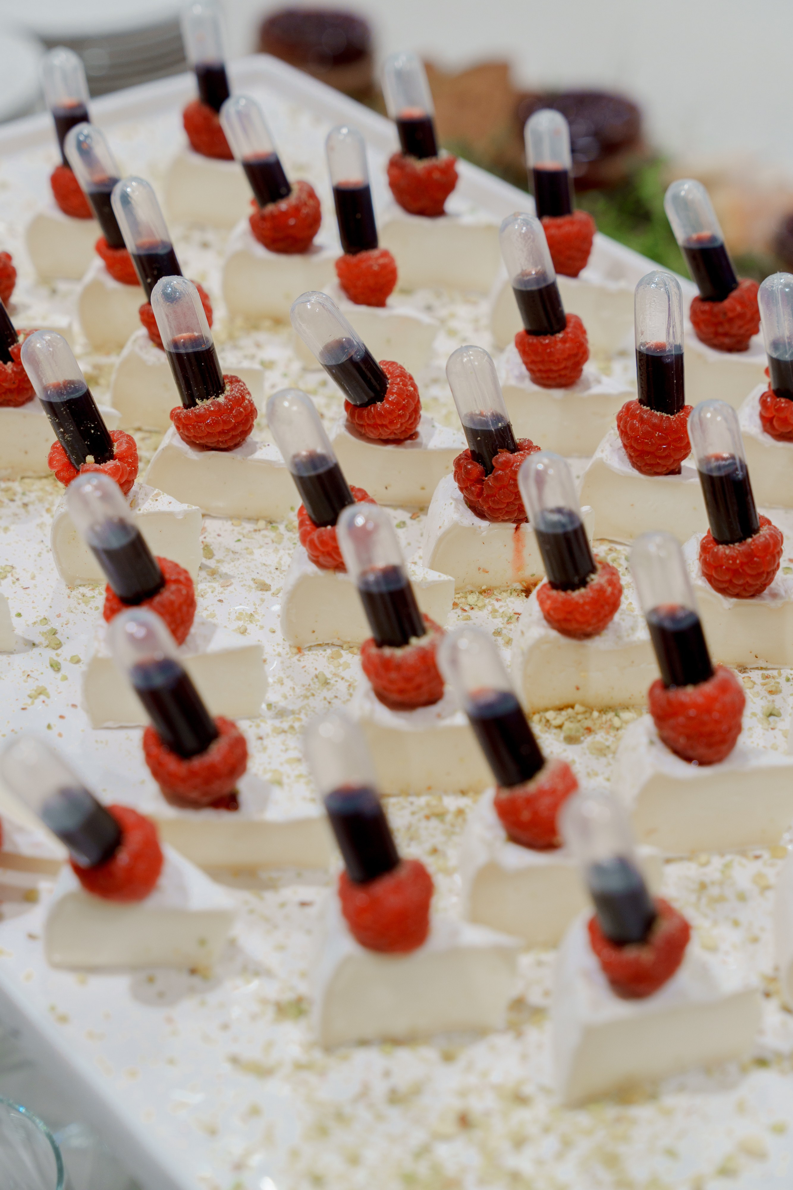 Yandex Pay & OSTIN. Фотограф в Москве и России