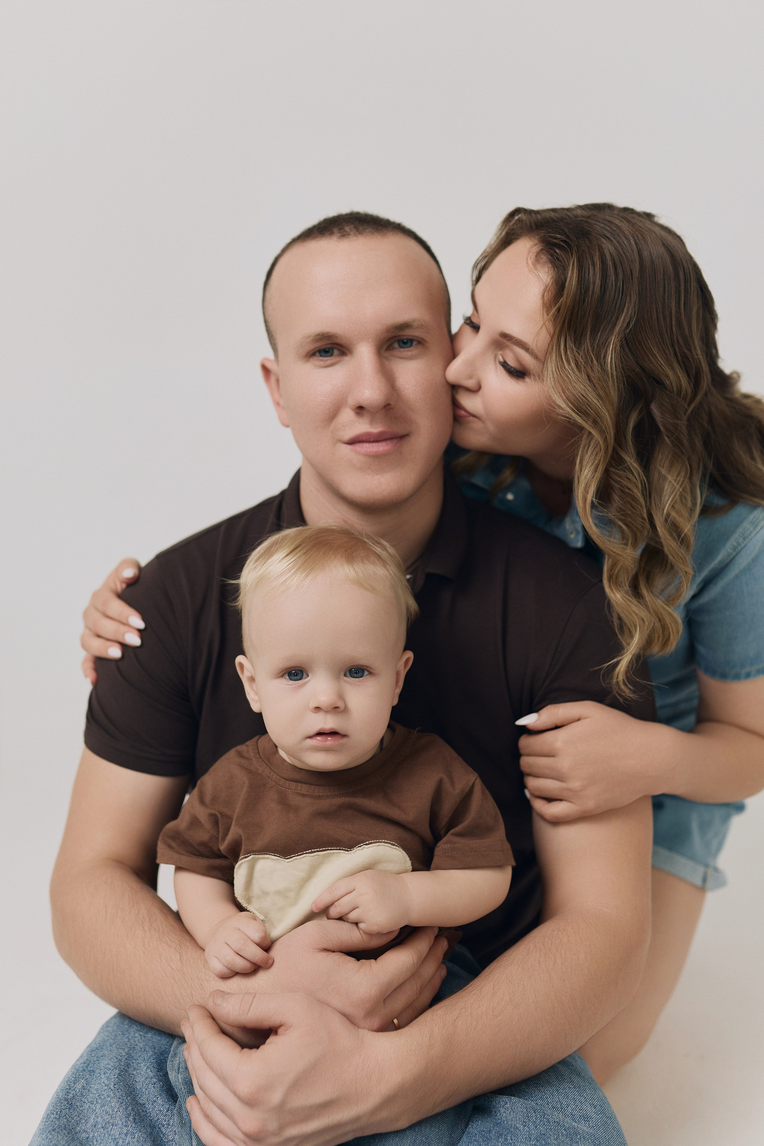 Семейная новогодняя фотосессия. Алина Каравайцева. Фотограф в городе Барнаул