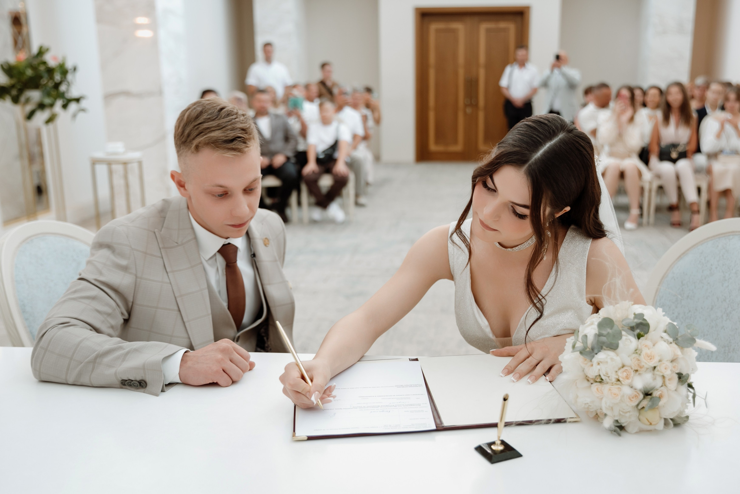 Оксана и Артём. Профессиональный фотограф Надежда Антонова