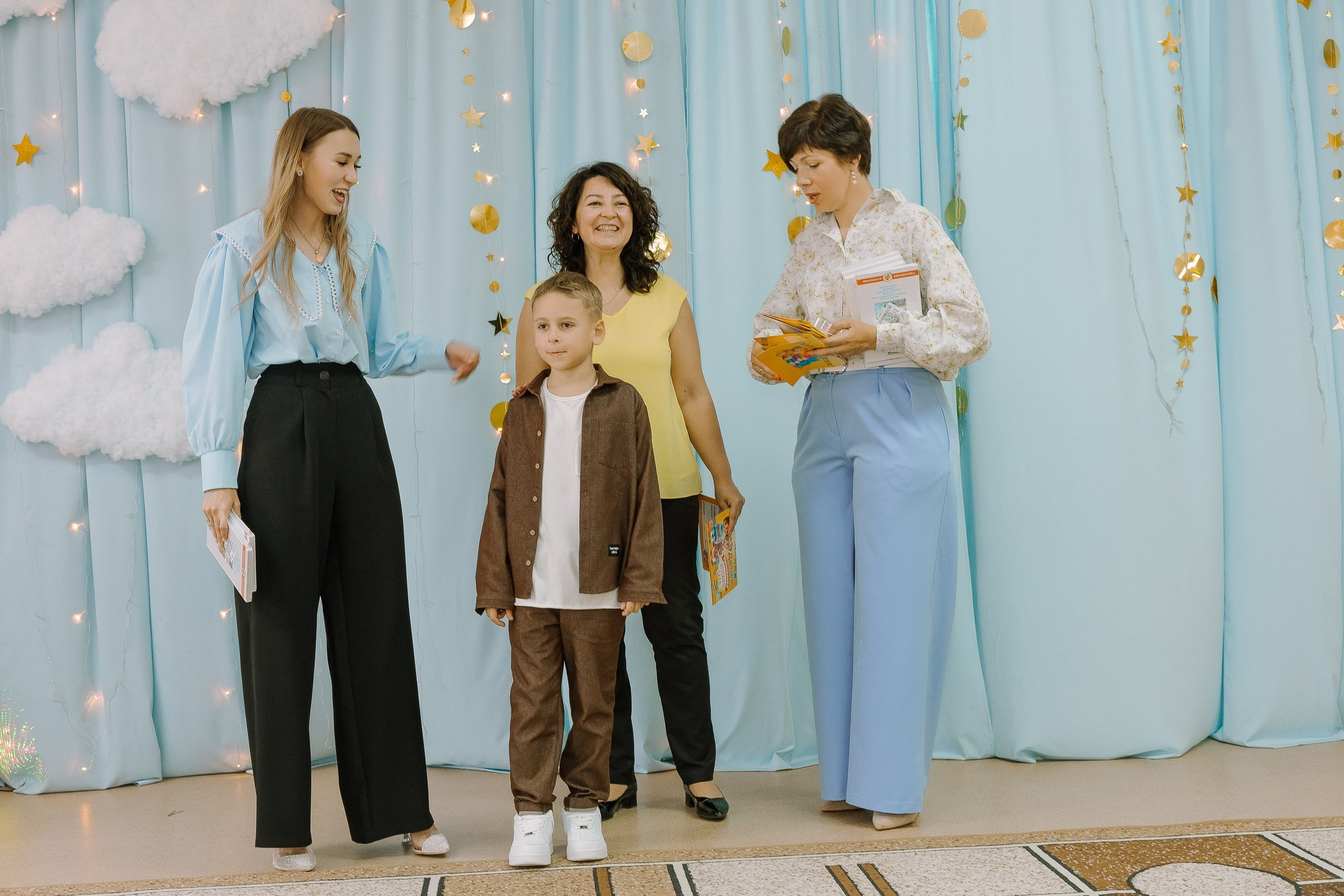 Выпускной в ДС -29. Выпускные альбомы Натальи Бутко: Новороссийск, Анапа, Геленджик