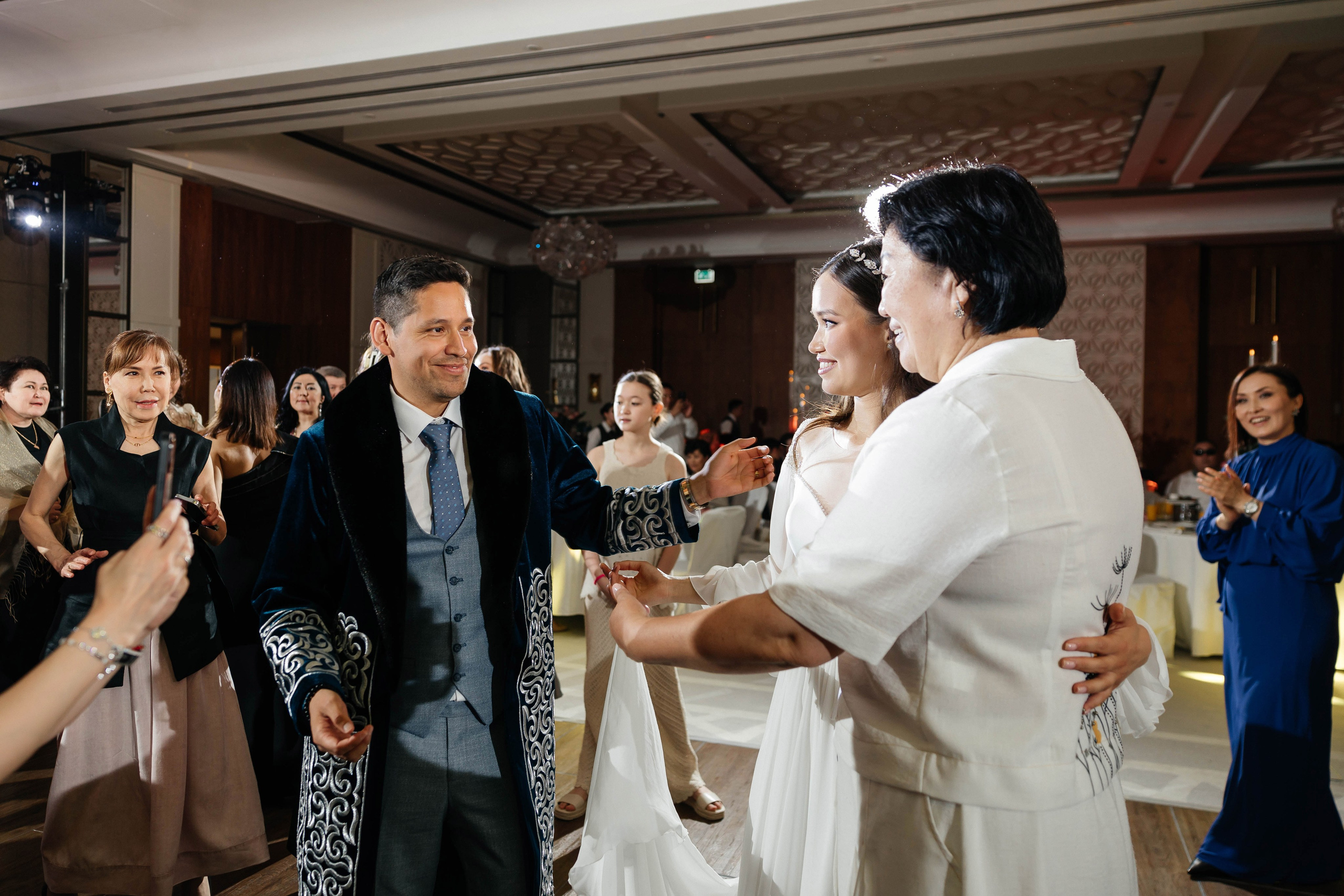 Alina Uzatu. Профессиональный фотограф в городе Астана/Алматы Даурен Сембаев