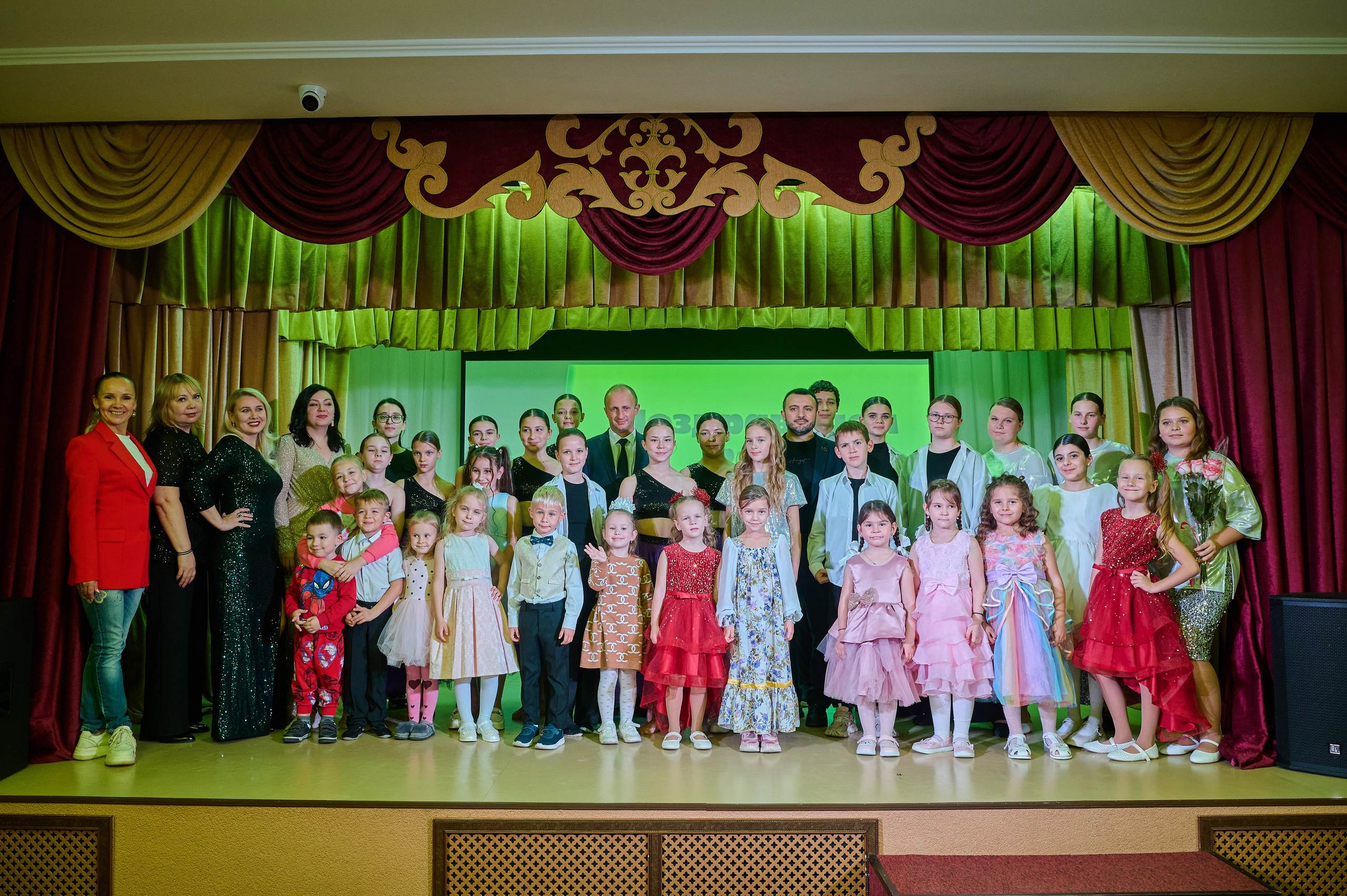 День матери Виноградный. Жизнь курорта Кабардинка в фотографиях