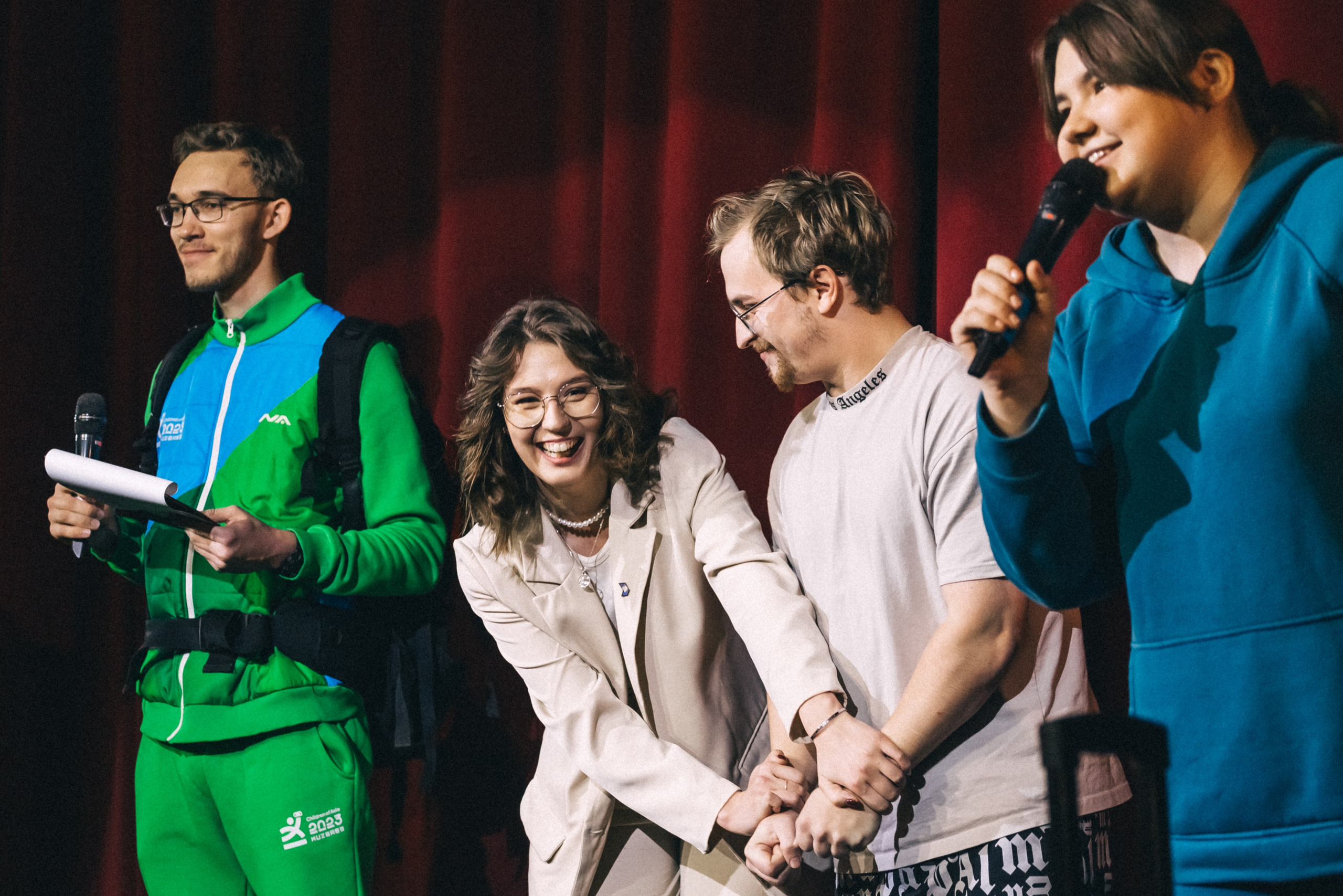 Первый снег — ИФИЯМ «Снежный ком». Фотограф Кемерово | Сергей