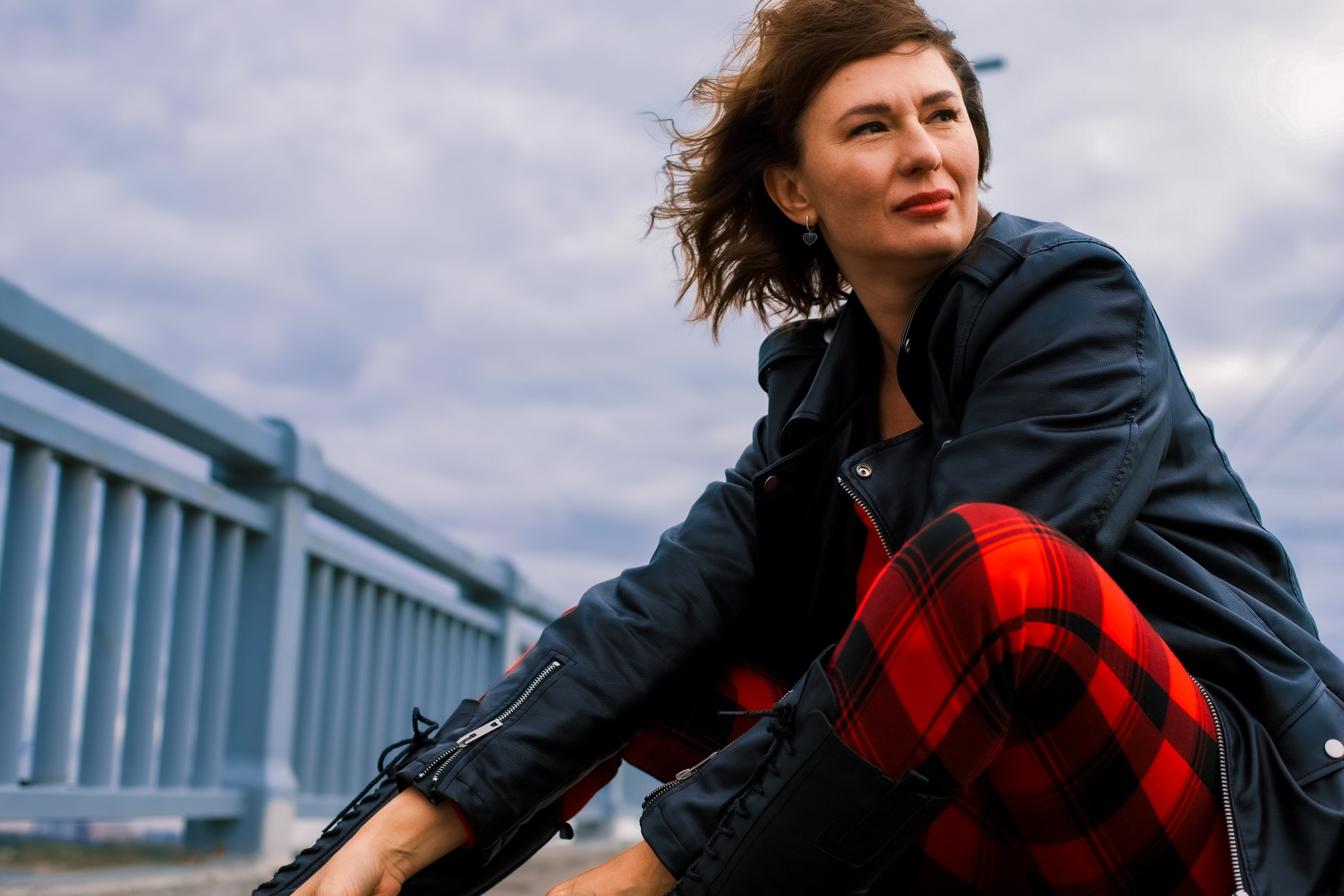 Фото прогулка по мосту Саратова. Фотограф Софья Васильковская