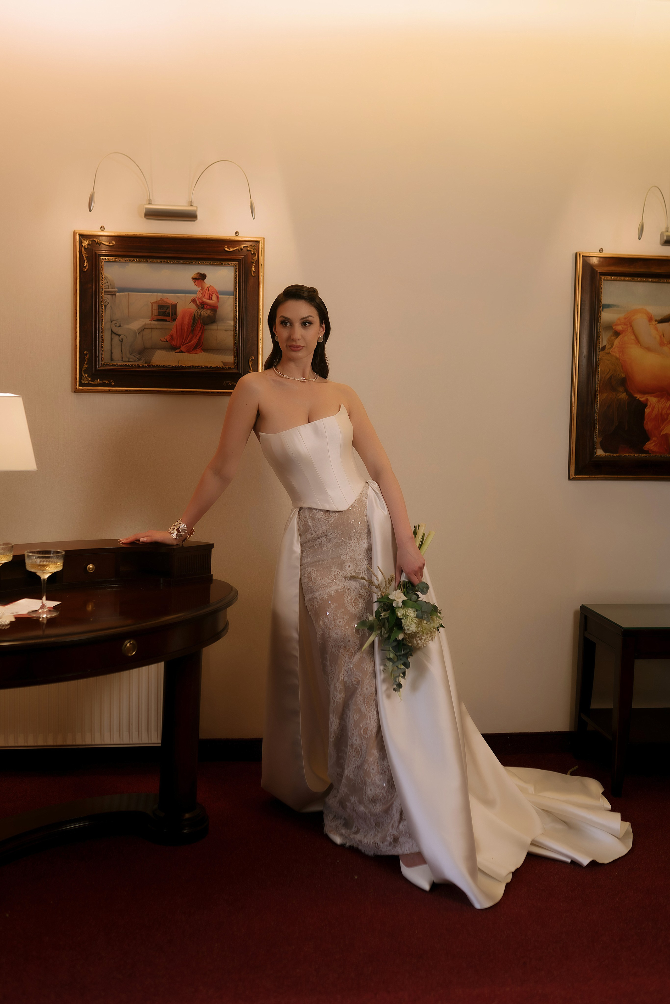 Утро жениха и невесты | Арина и Игорь в отеле Арт-бутик в Воронеже. Фотограф Карина Шмулёва. Воронеж и область