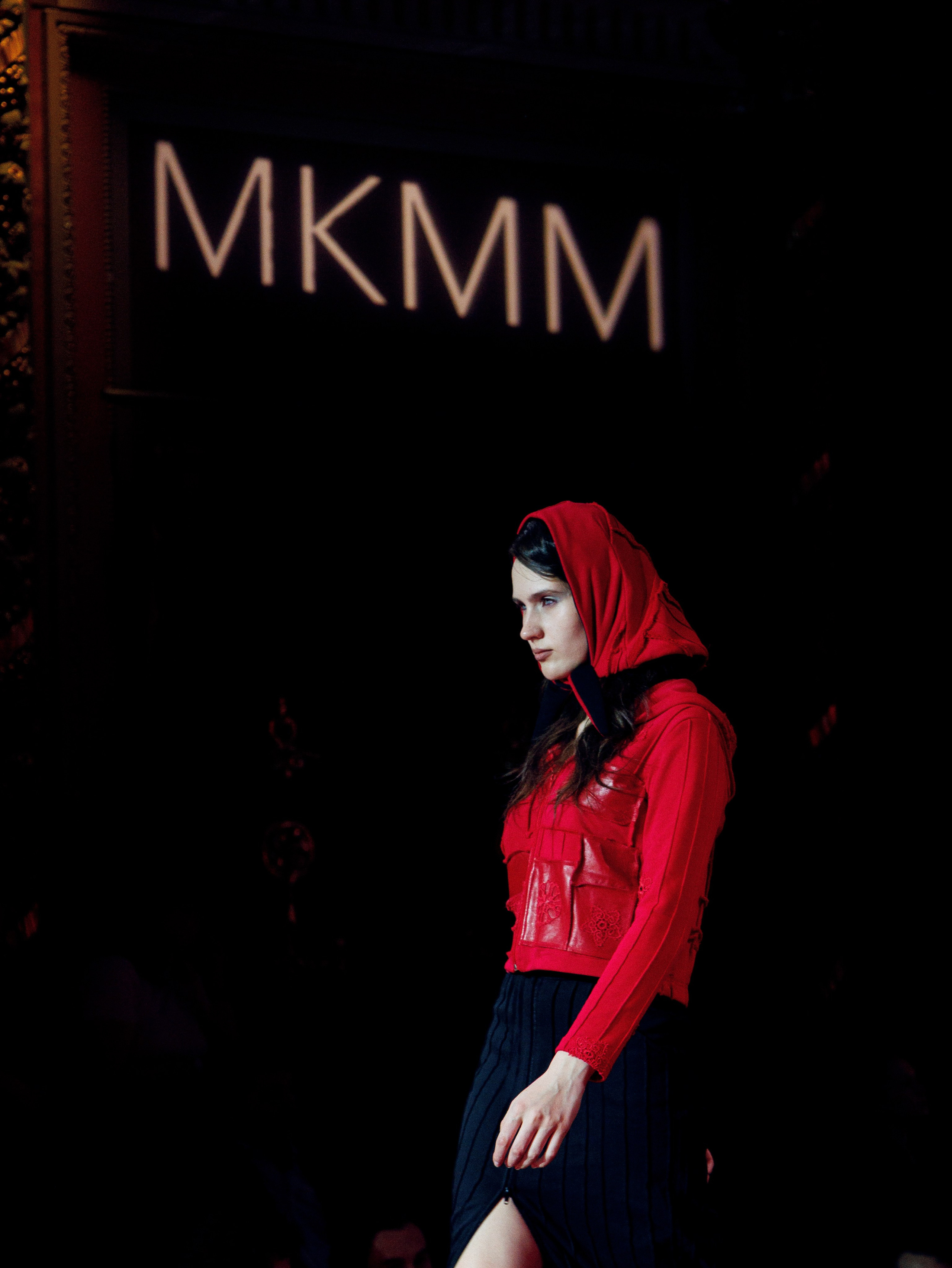 Показ моды MKMM (бэкстэдж). Фотограф Иван Прусов