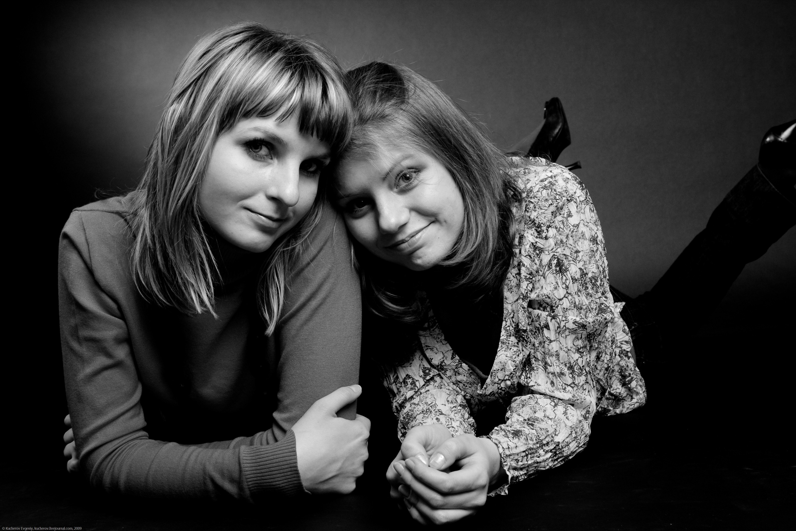 Оля и Наташа. Студия. Кучеров Евгений. Фотограф