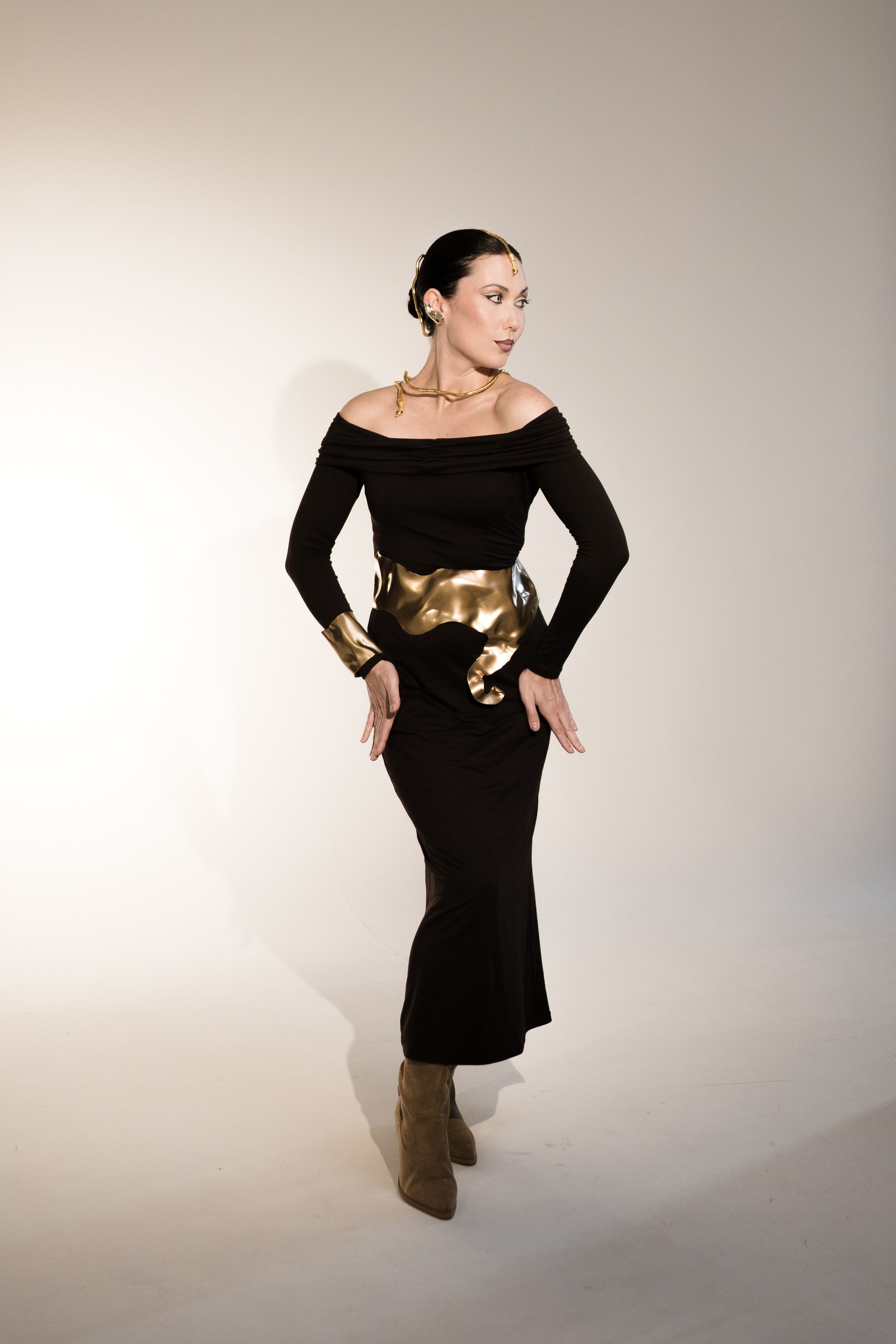 Образ для ведущей мероприятий в стиле «Год змеи». Стилист медийных личностей